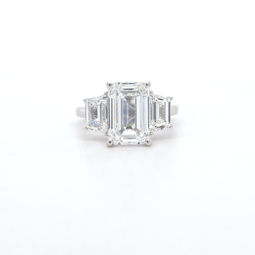 IGI 4.05ct D/VS1 Emerald Cut LAB Diamond Solitaire Ring with Trapezoid Side Stones Set in Platinum