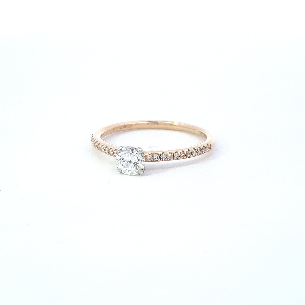 0.31ct Diamond Ring with Diamond Shoulders