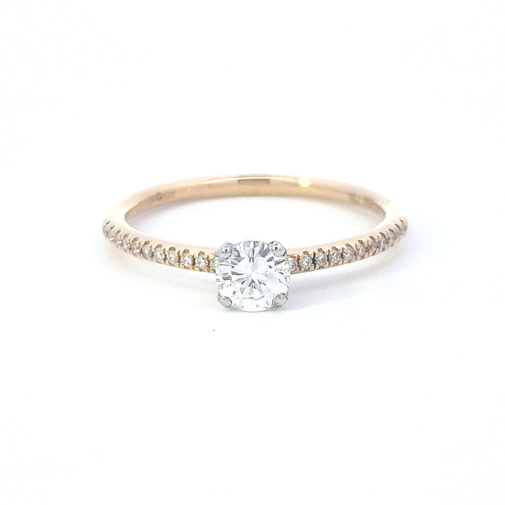 0.31ct Diamond Ring with Diamond Shoulders