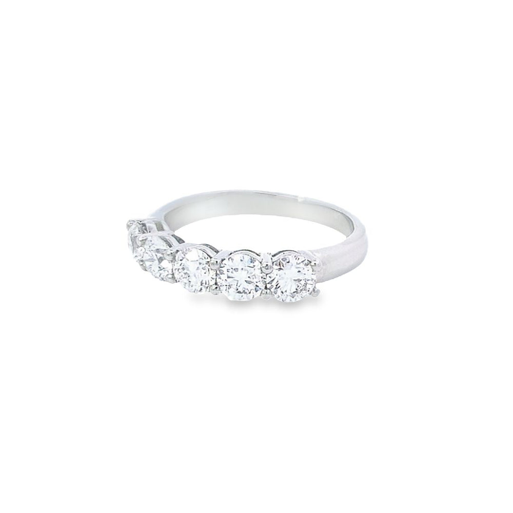 GIA E/SI 1.50ct 5 Stone Diamond Ring set in Platinum