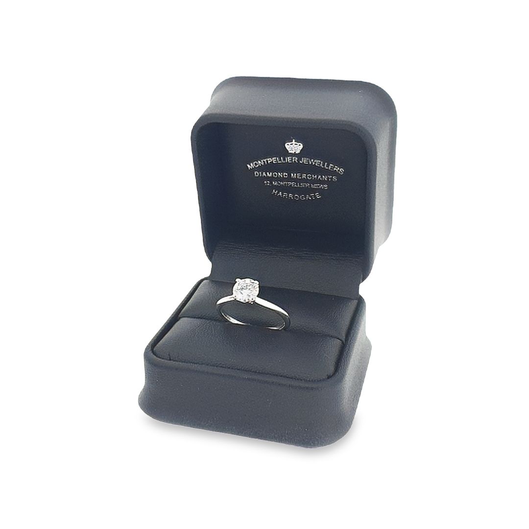 IGI 1.00ct D/VS2 LAB Diamond Solitaire Engagement Ring Set In Platinum
