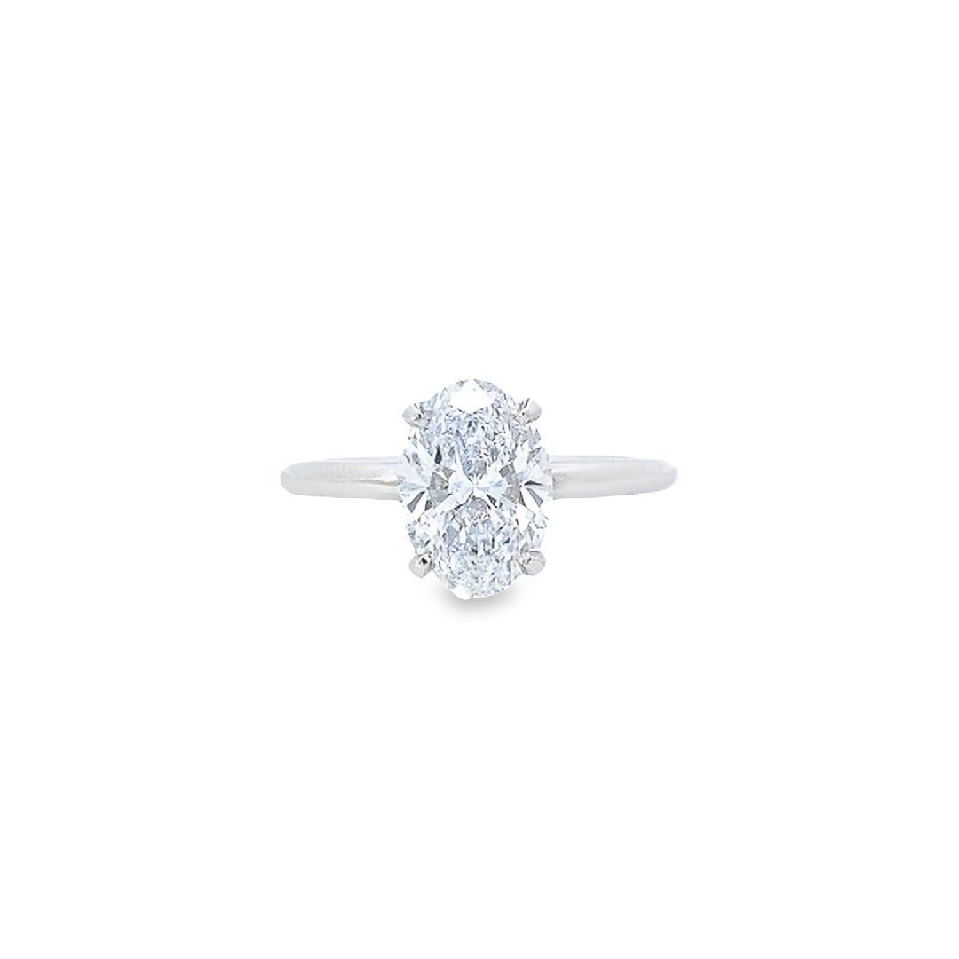 IGI 2.02ct E /SI1 LAB Diamond Oval Shape Solitaire Set In Platinum