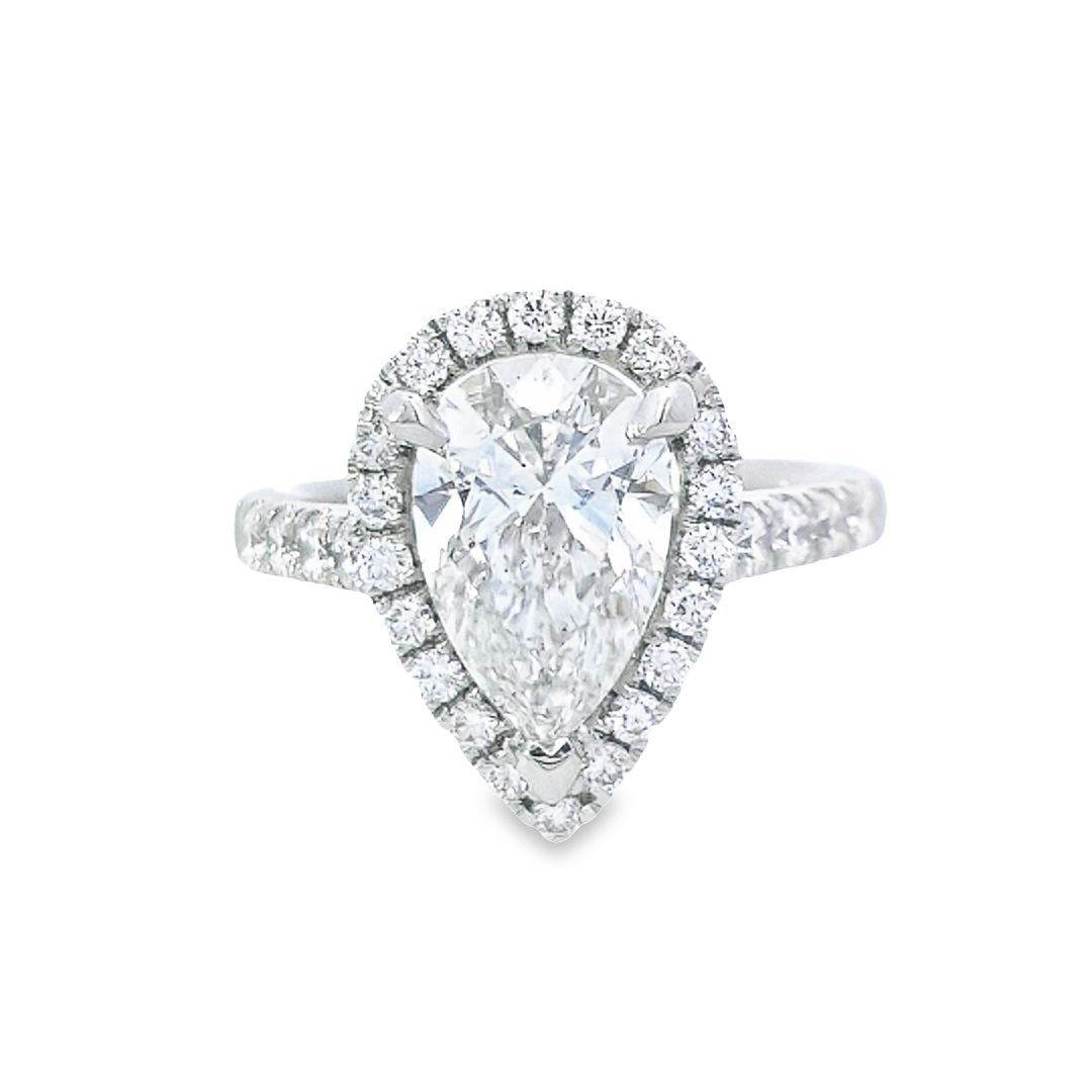 IGI 2.02ct F/SI1 LAB Diamond Halo Ring Set in Platinum