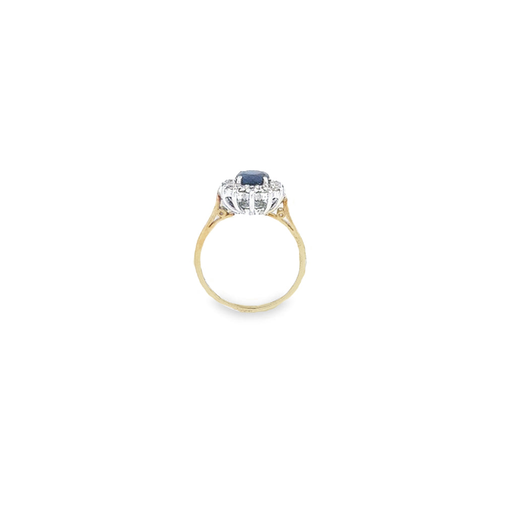 Oval Cut Sapphire & Diamond Cluster Ring Set in 18ct Gold