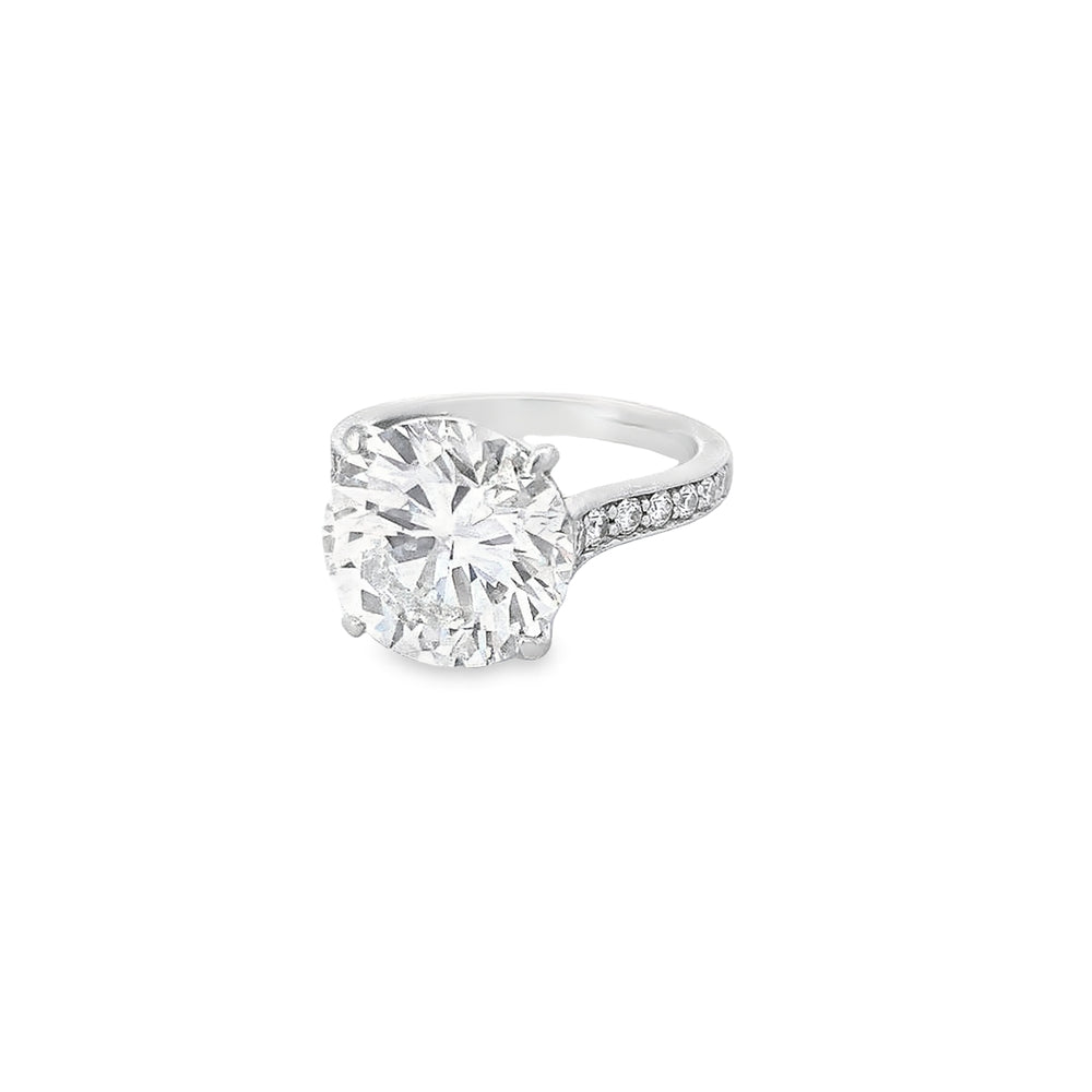 GIA 5.01ct G/SI1 Round Brilliant Cut Diamond Solitaire set in Platinum