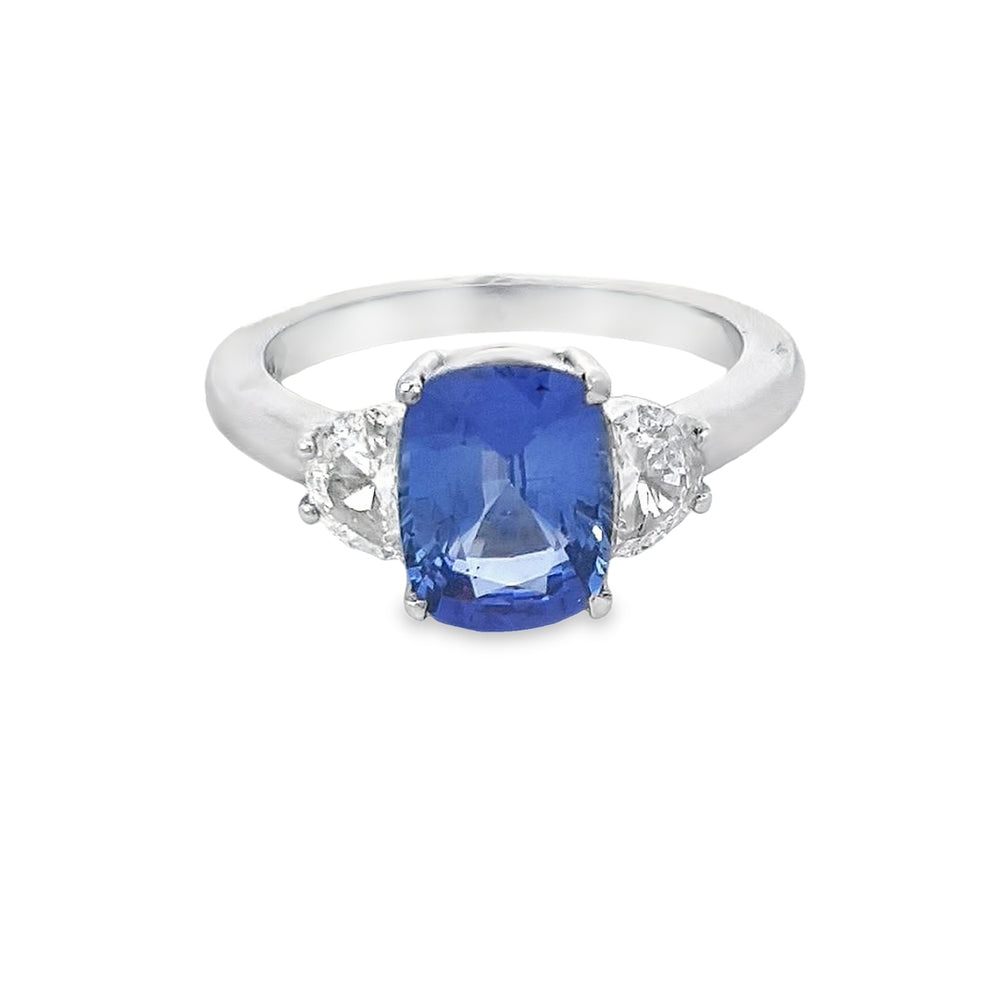 Gubelin Certified 2.71ct Sapphire (No Heat) & Diamond Ring