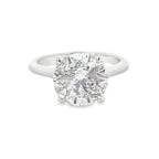 6.01ct H/I1 Round Brilliant Cut Diamond Solitaire set in Platinum