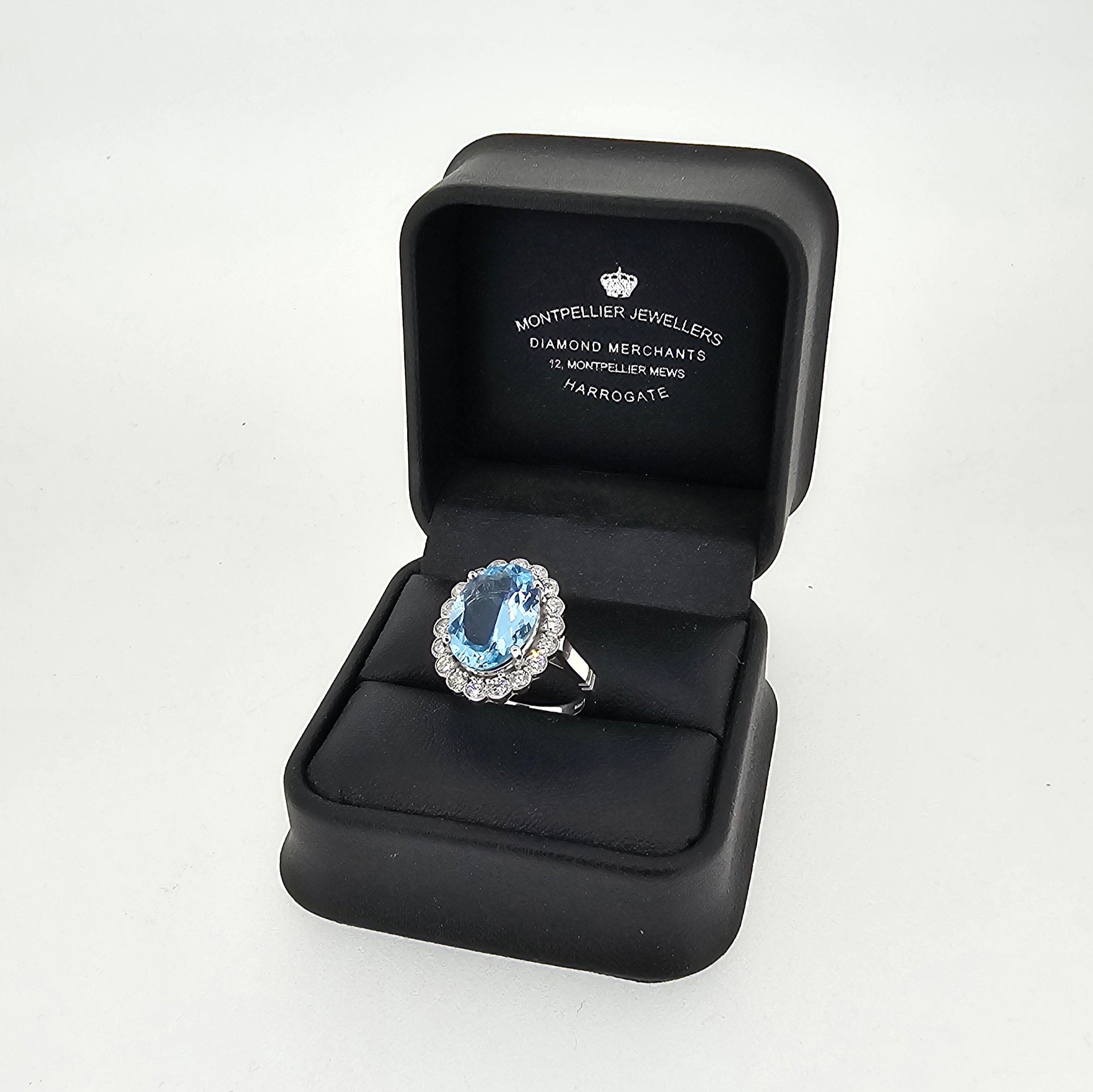 3.00ct Aquamarine & Diamond Ring Set in 18ct White Gold - Montpellier Jewellers