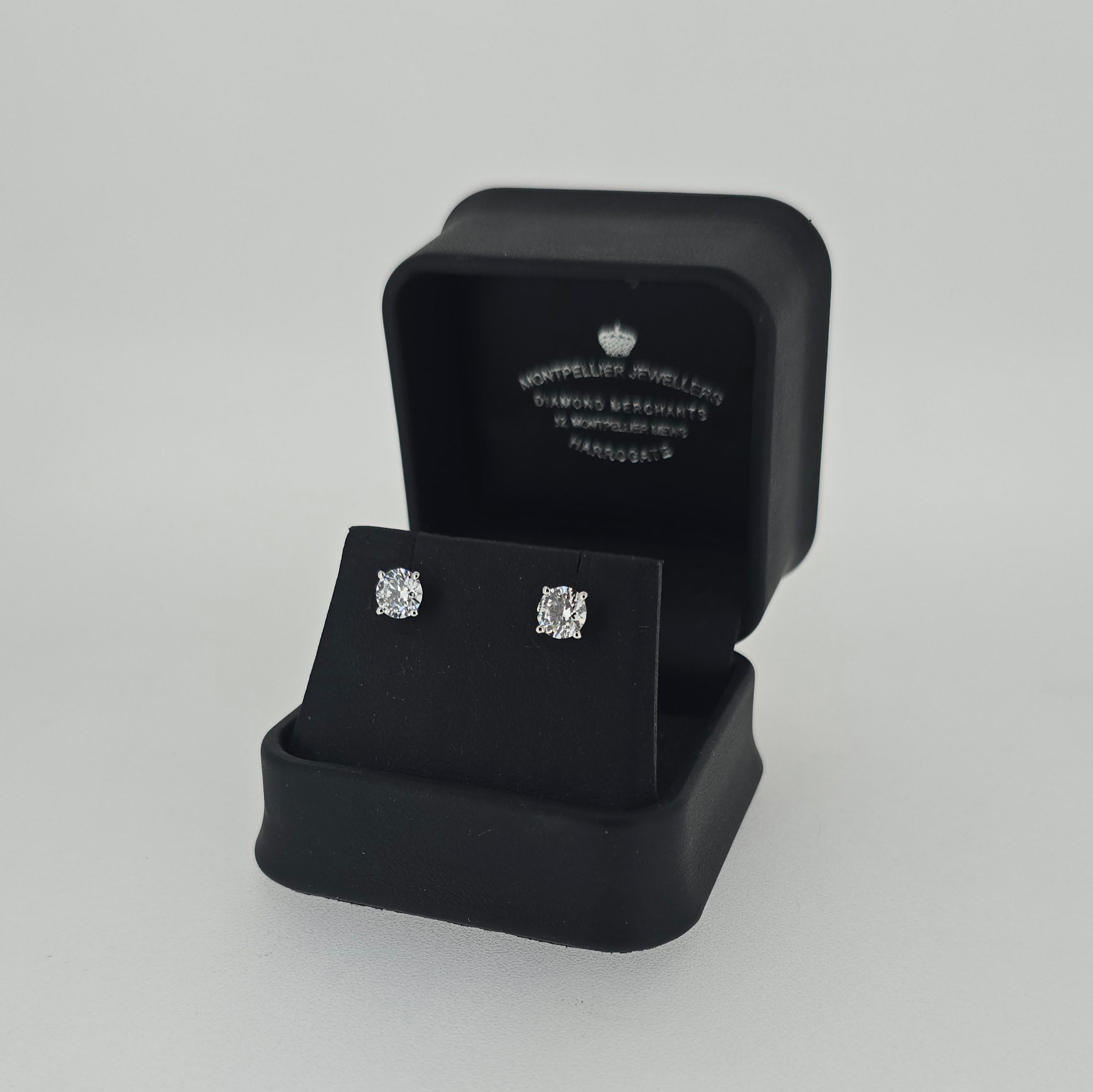 IGI 1.50ct D/VS1 LAB Diamond Stud Earrings Set In 18ct White Gold