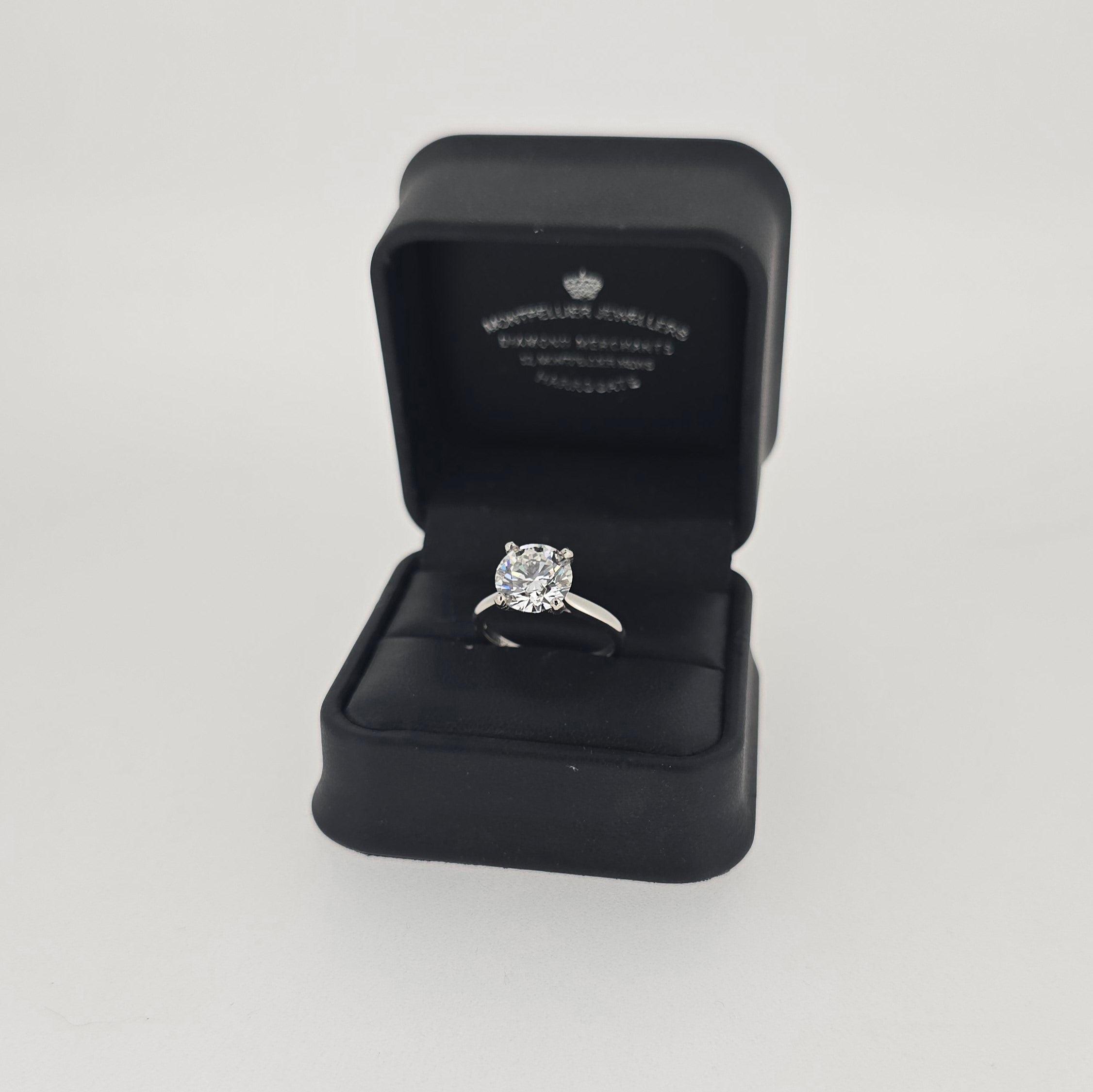 IGI 3.01ct D/VS2 LAB Diamond Solitaire set in Platinum