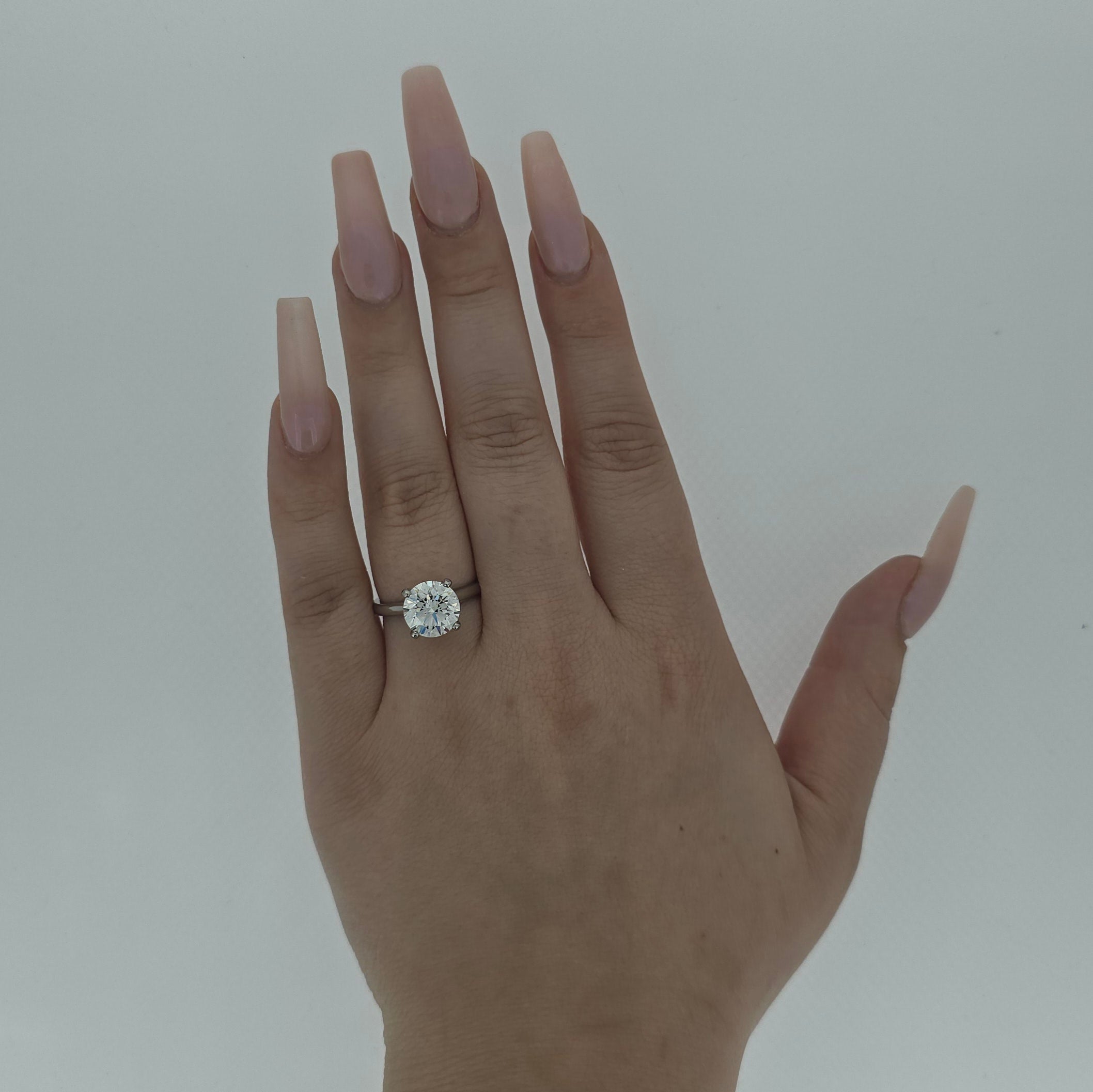 IGI 3.01ct D/VS2 LAB Diamond Solitaire set in Platinum