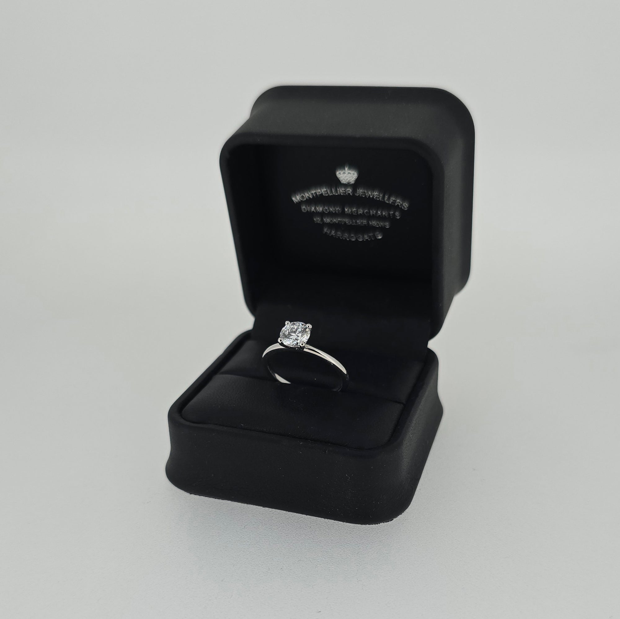 1.01ct D/VS LAB Diamond Solitaire set in White Gold