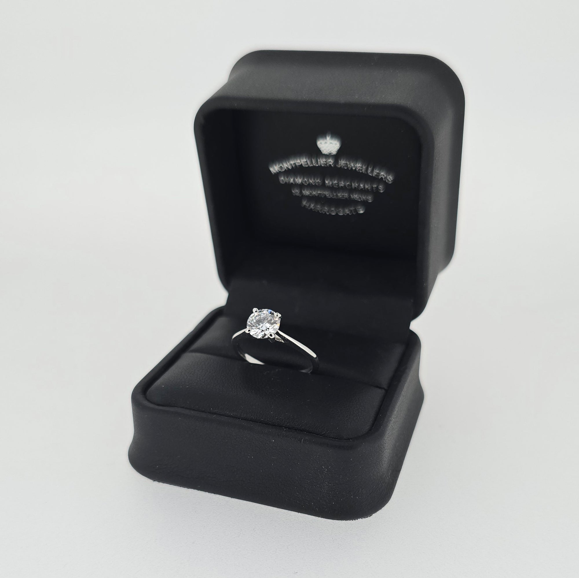 1.02ct D/VS LAB Diamond Solitaire set in White Gold