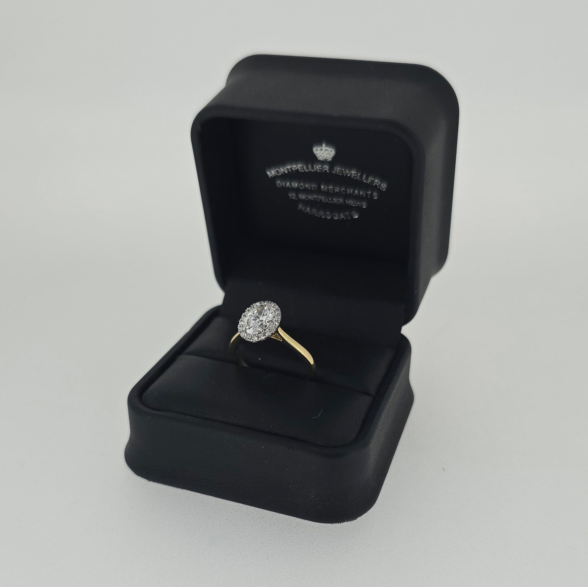 1.21ct D/VS1 LAB Diamond Halo Ring set in 9ct Yellow Gold
