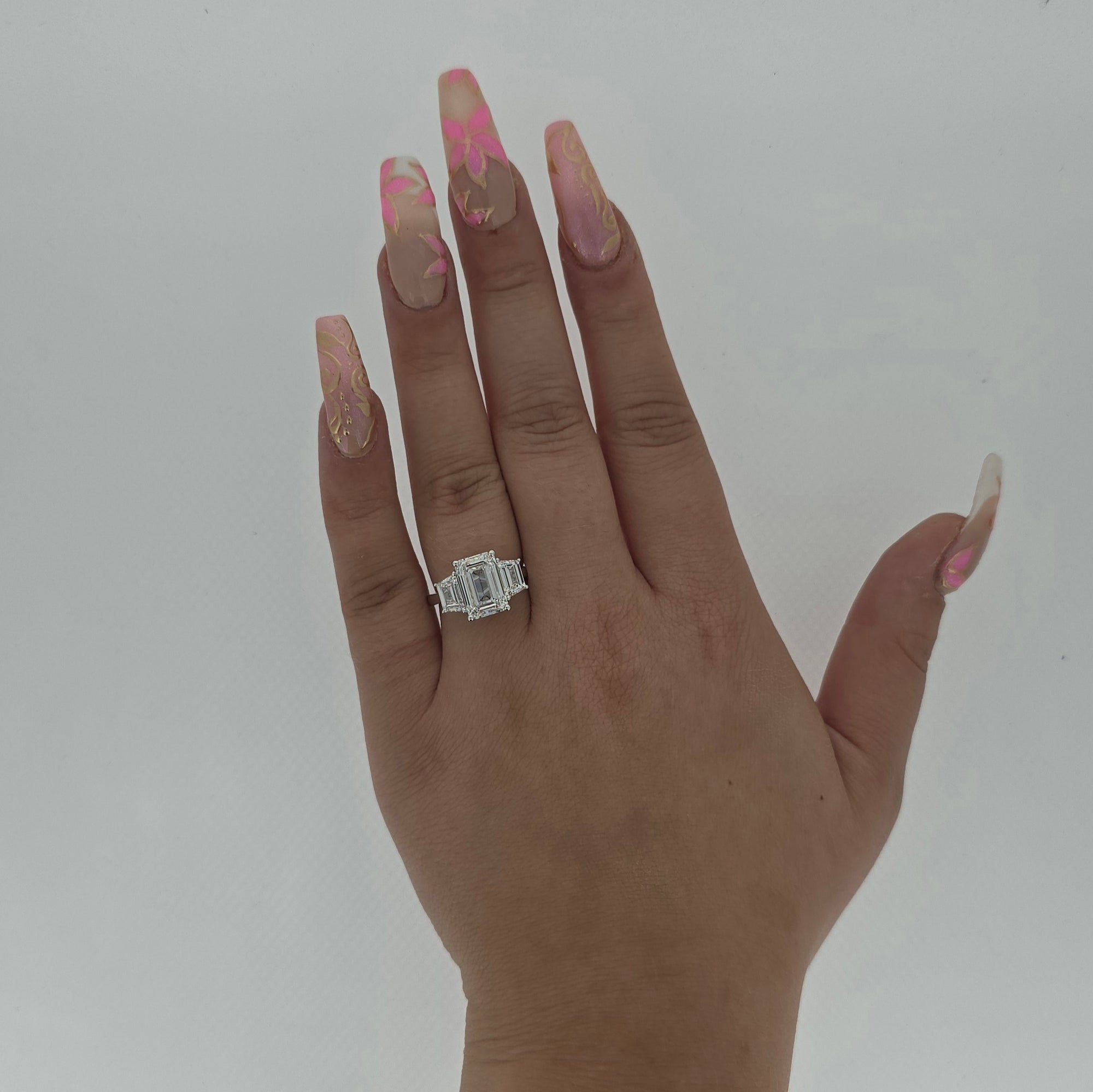 IGI 4.05ct D/VS1 Emerald Cut LAB Diamond Solitaire Ring with Trapezoid Side Stones Set in Platinum