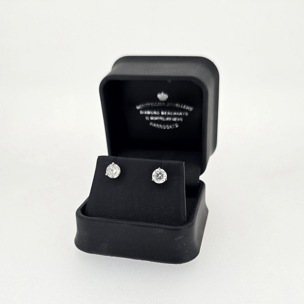 2.06ct H/SI Diamond Stud Earrings Set In White Gold