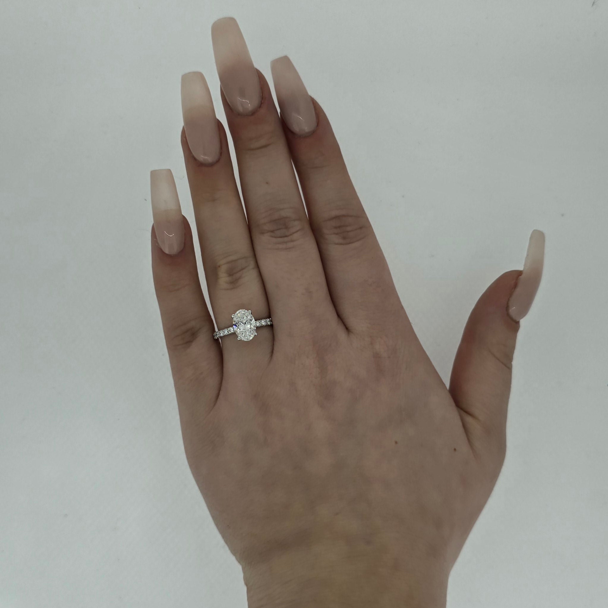 IGI 1.58ct D/VS2 Oval Shape LAB Diamond Ring with Diamond Shoulders set in Platinum - Montpellier Jewellers