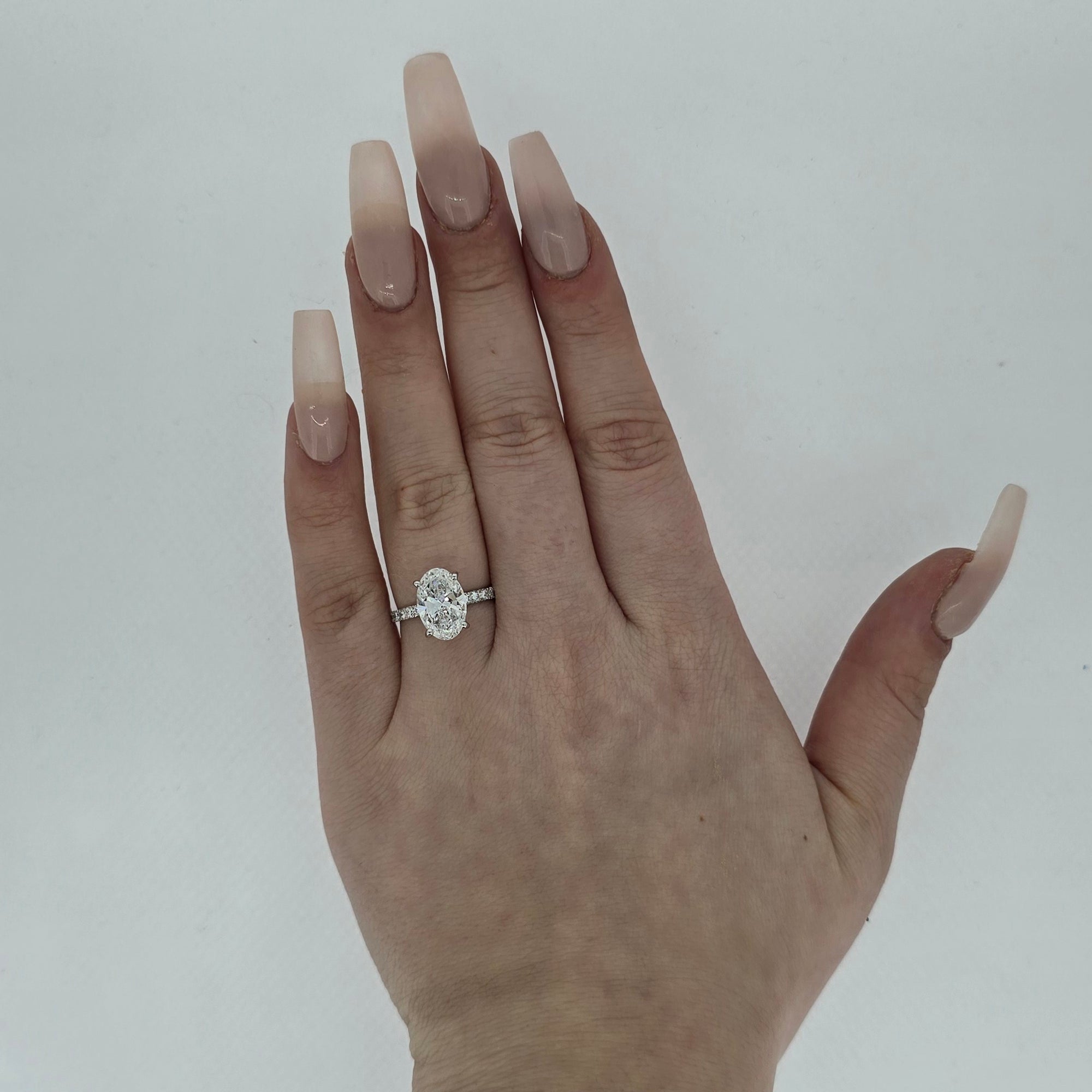 IGI 3.00ct D/VS2 Oval Shape LAB Diamond Ring with Diamond Shoulders set in Platinum - Montpellier Jewellers