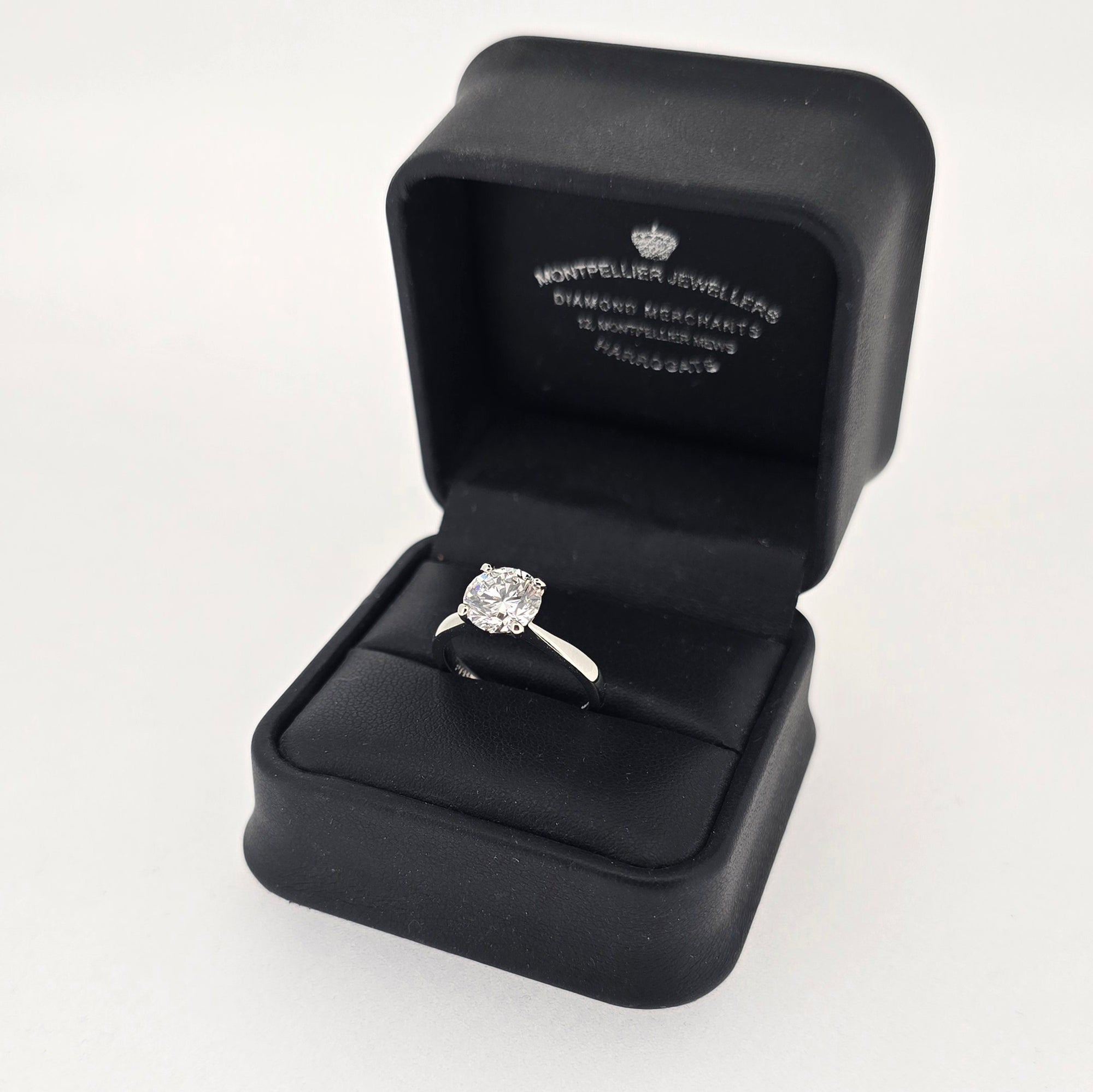IGI 2.01ct D/VVS2 LAB Diamond Solitaire Set In Platinum - Montpellier Jewellers