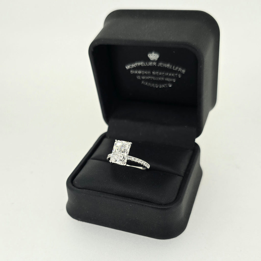 IGI 3.02ct D/VS1 Radiant Cut LAB Diamond Solitaire set in Platinum with Diamond Shoulders - Montpellier Jewellers