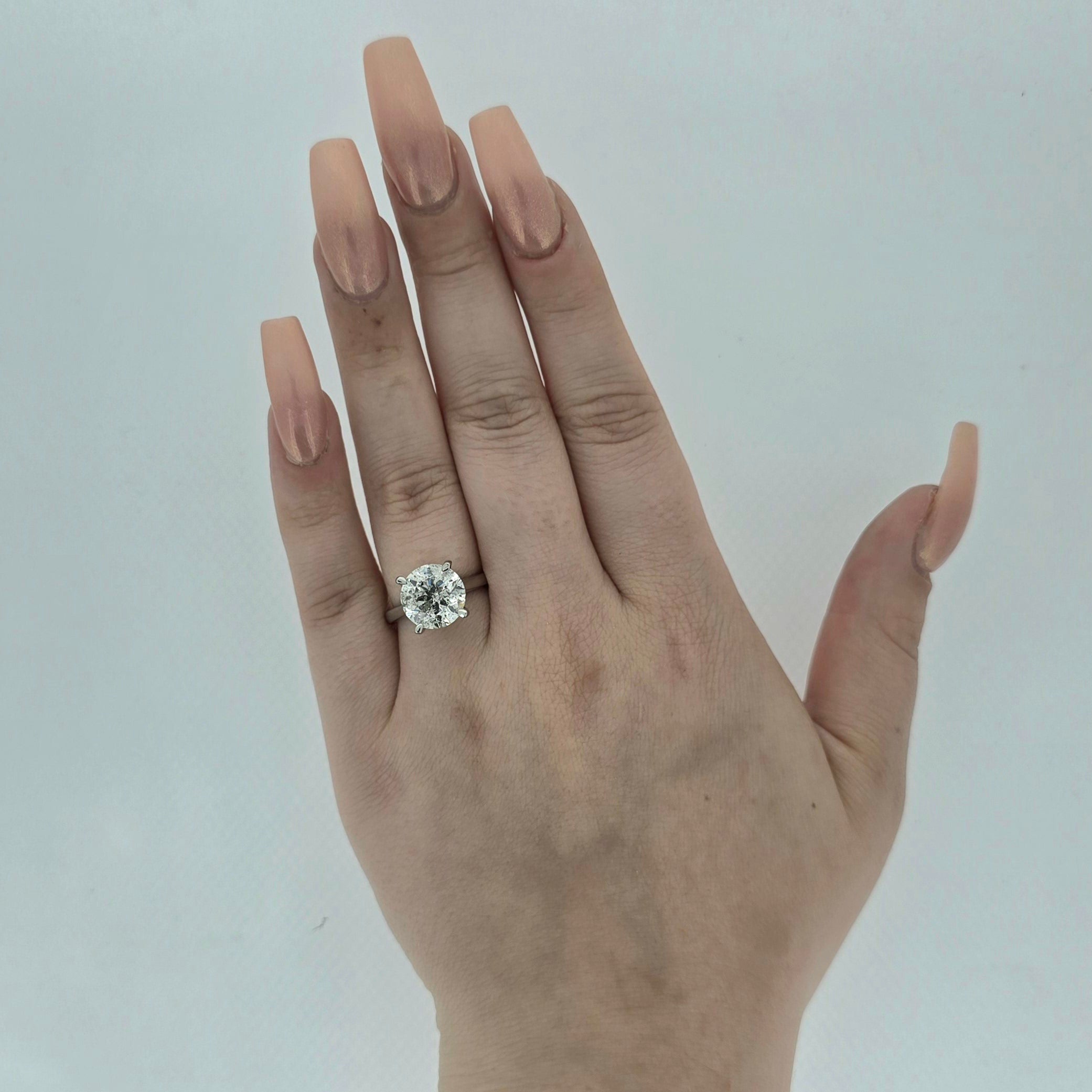 IGI 4.53ct H/I1 Round Brilliant Cut Diamond Solitaire Set in Platinum - Montpellier Jewellers