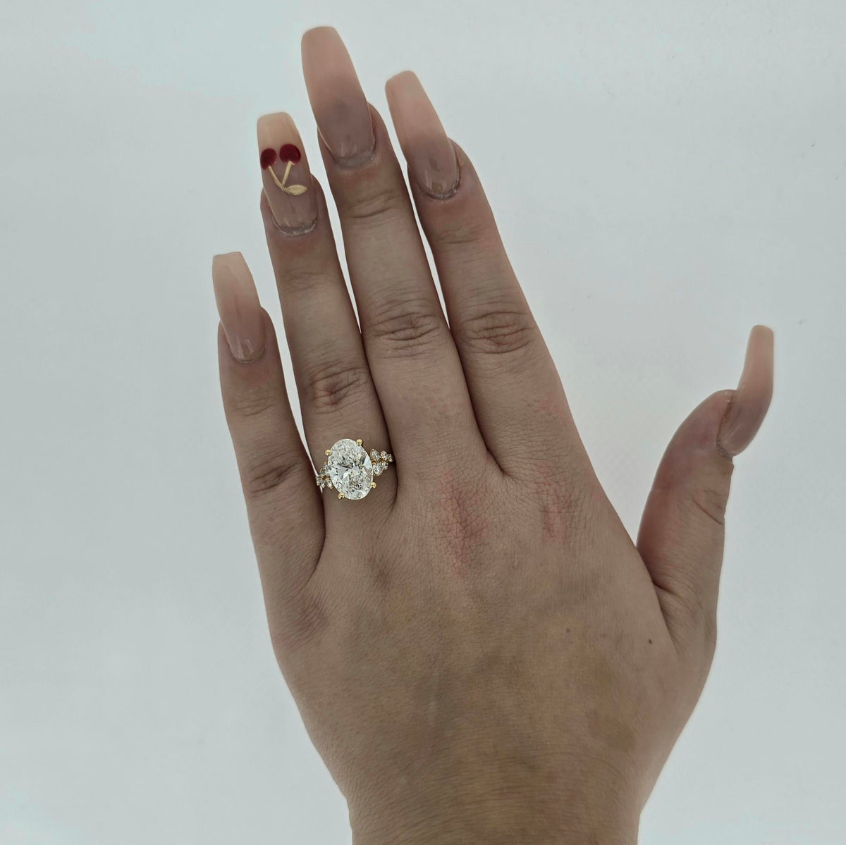 IGI 4.04ct D/VS2 Oval Cut LAB Diamond Ring with Fancy Diamond Shoulders Set in 18ct Yellow Gold