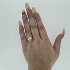 IGI 2.50ct D/VS2 Oval Cut LAB Diamond Ring with Trefoil Diamond Shoulders Set in 18ct Yellow Gold