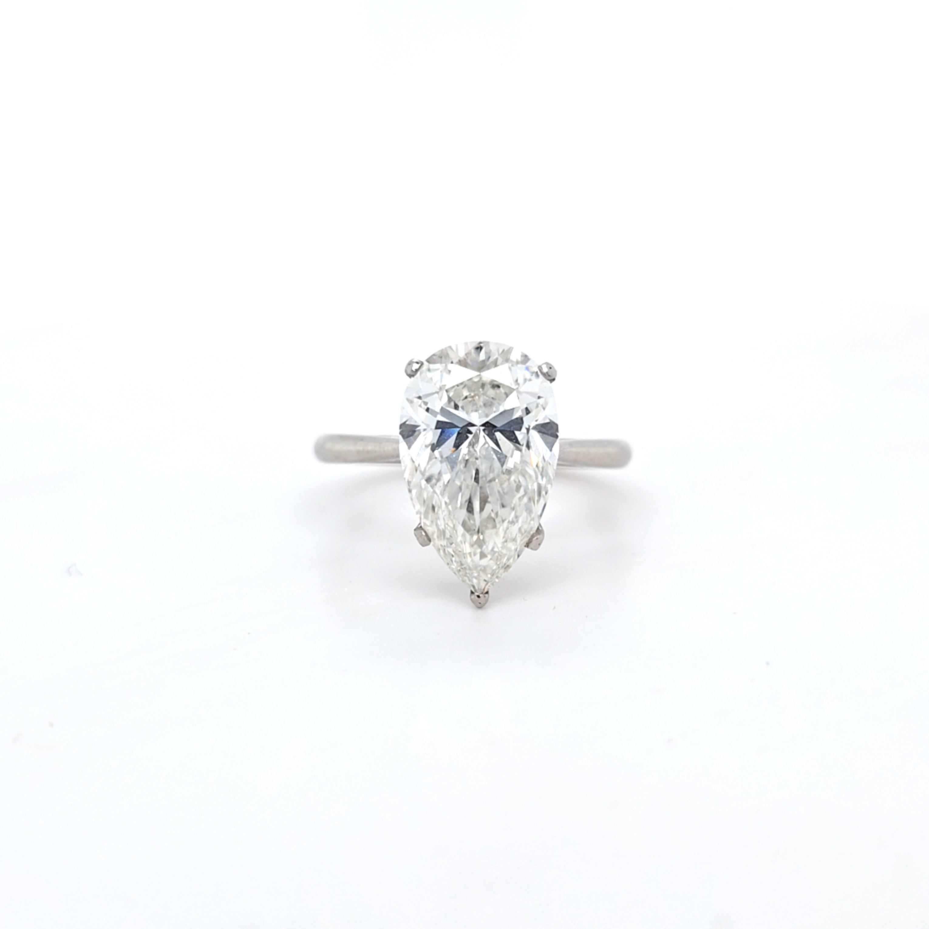 5ct Diamond Ring