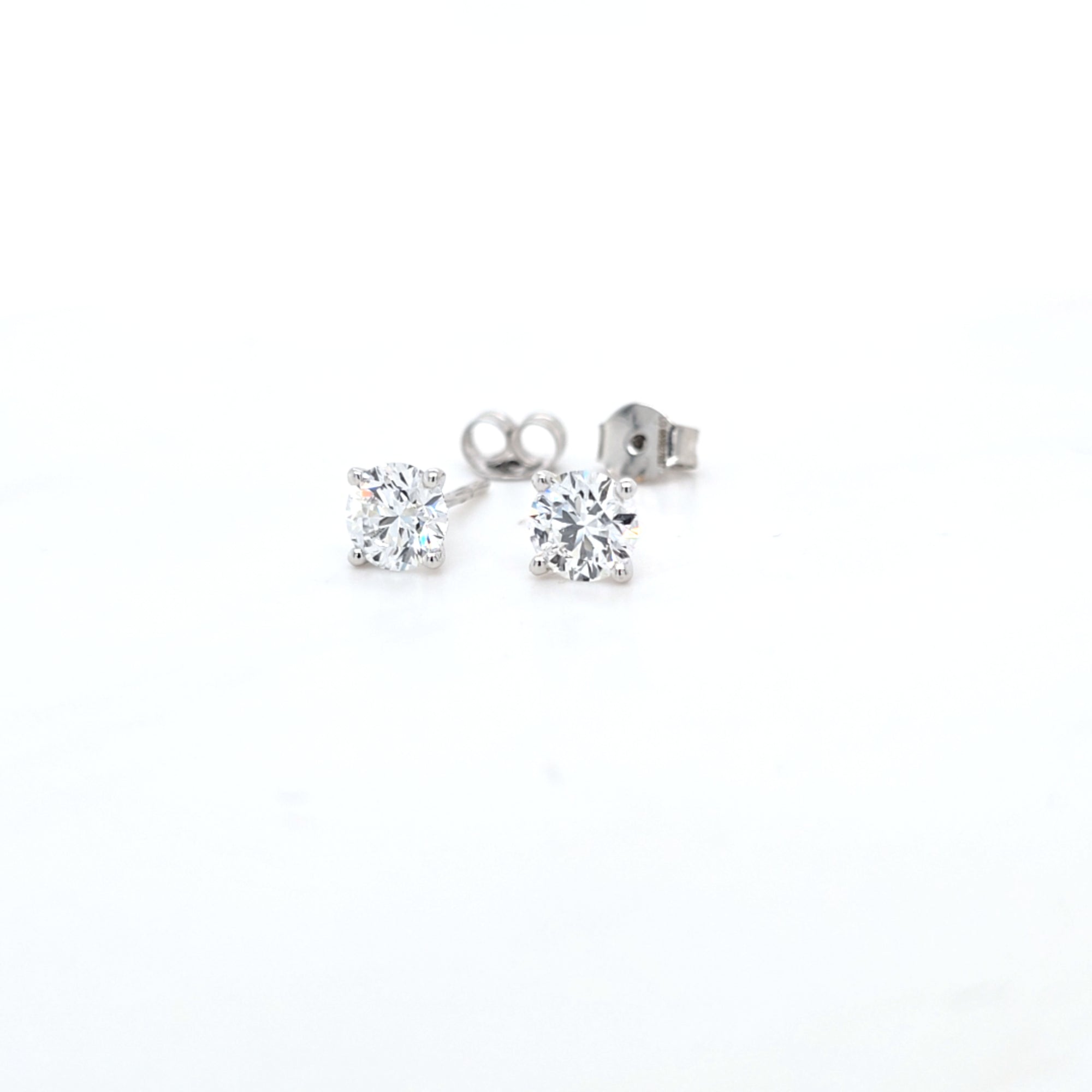 IGI 1.50ct D/VS1 LAB Diamond Stud Earrings Set In 18ct White Gold