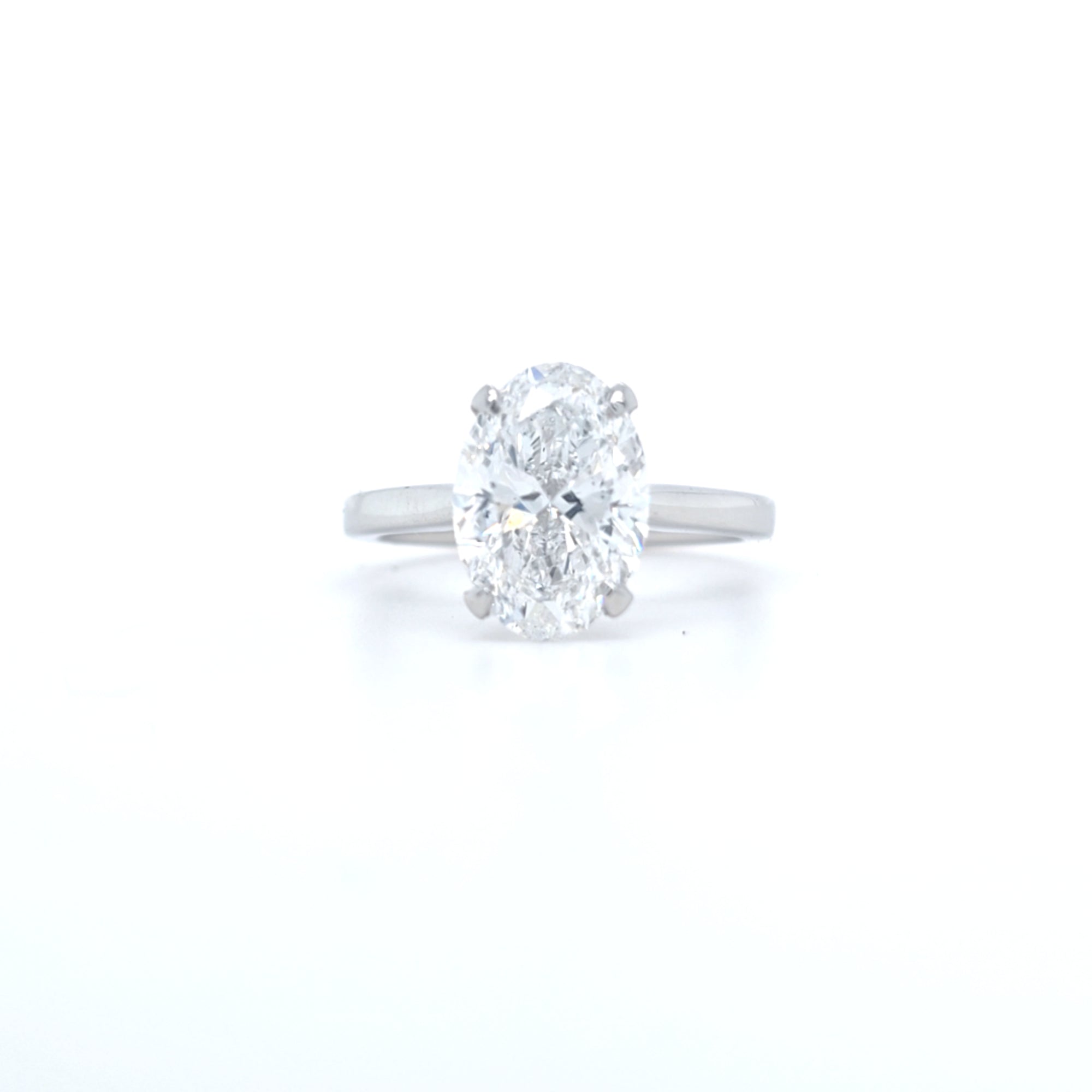 Oval Lab Diamond Ring