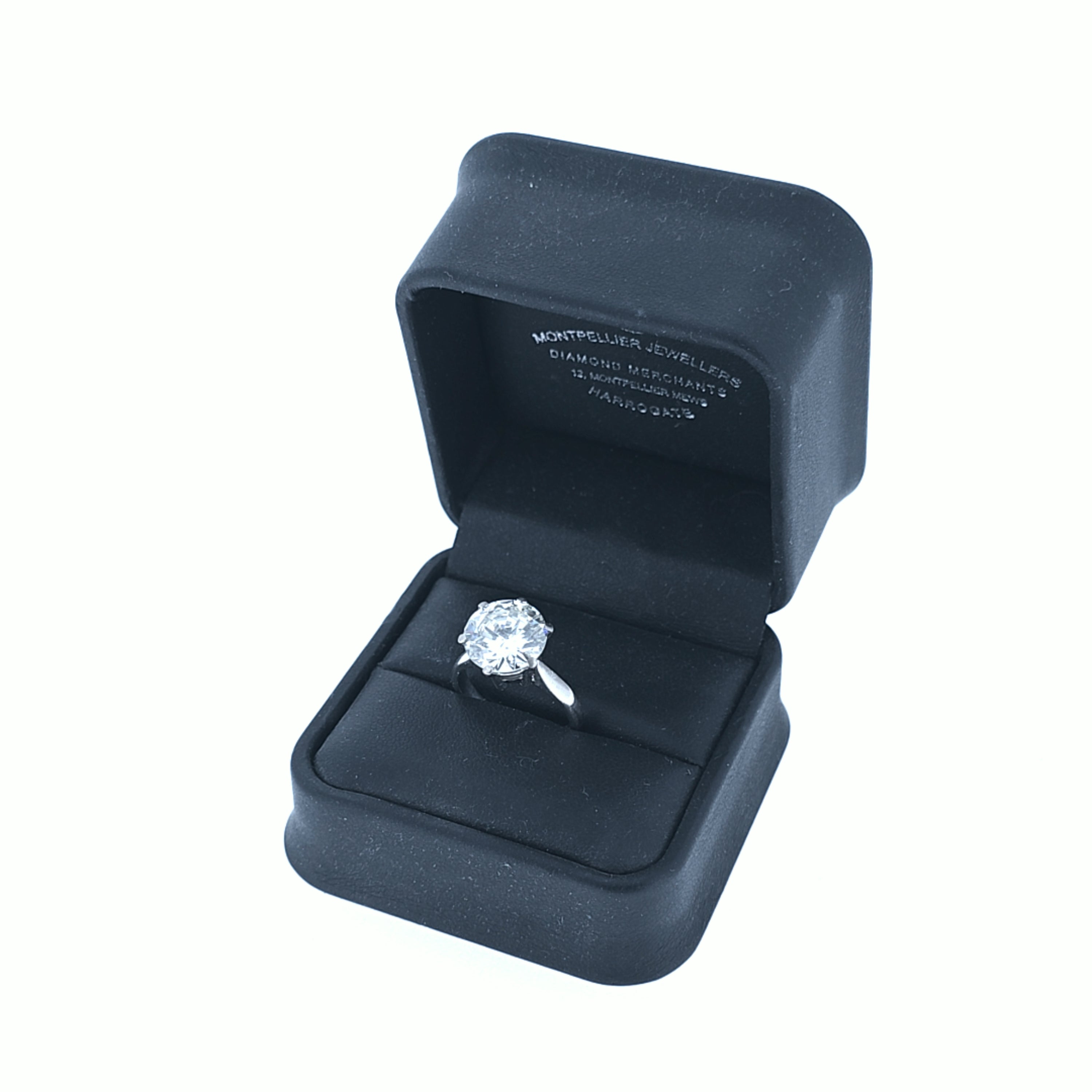4.16ct K/SI Round Brilliant Cut Diamond Solitaire set in 18ct White Gold