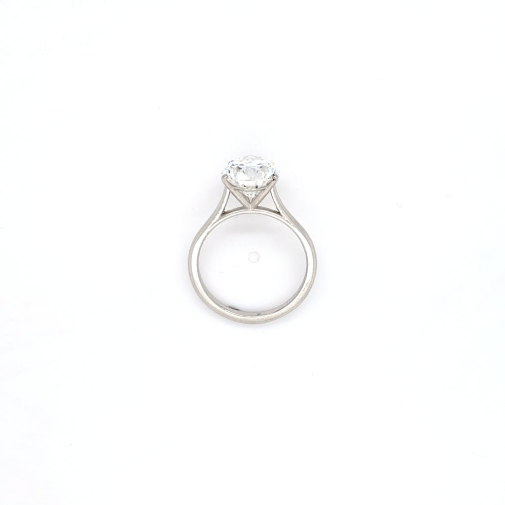 IGI 5.09ct G/VS1 LAB Diamond Pear Shape Solitaire Set In Platinum