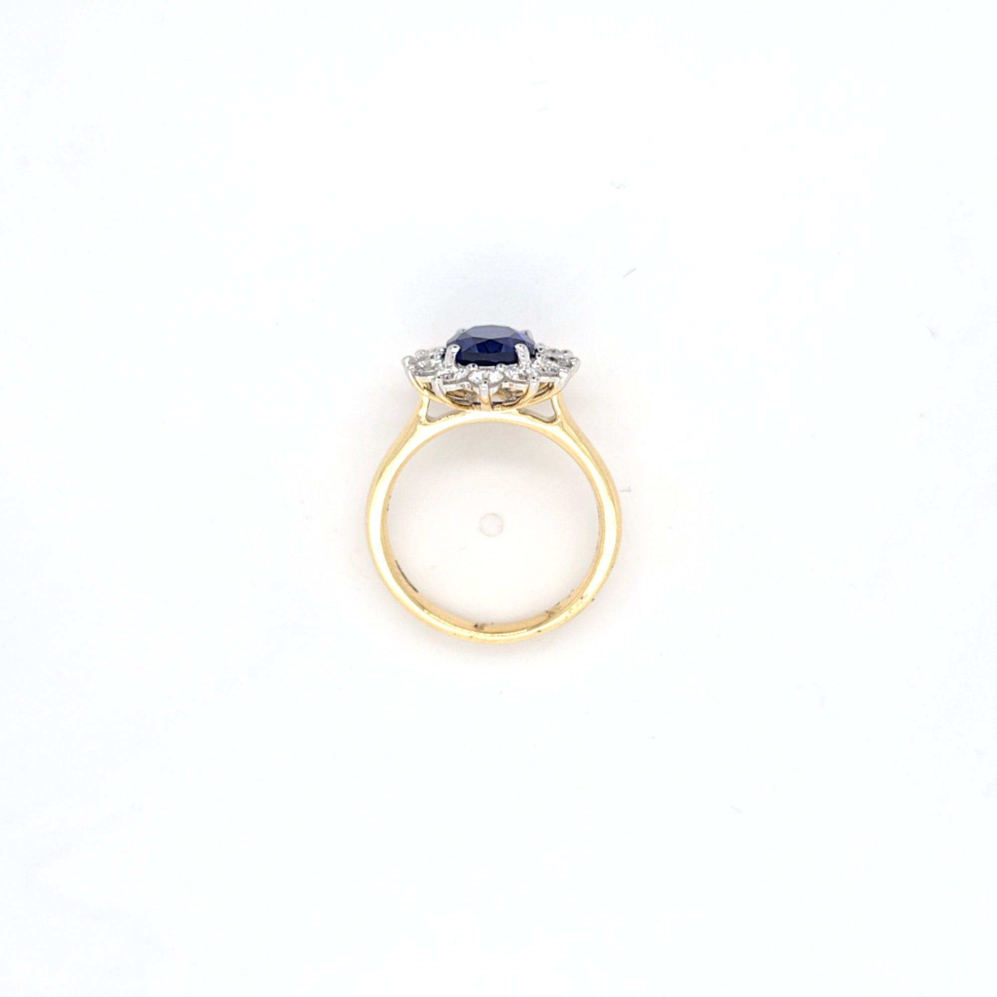 2.57ct LAB Sapphire & LAB Diamond Cluster Ring set in 9ct Gold
