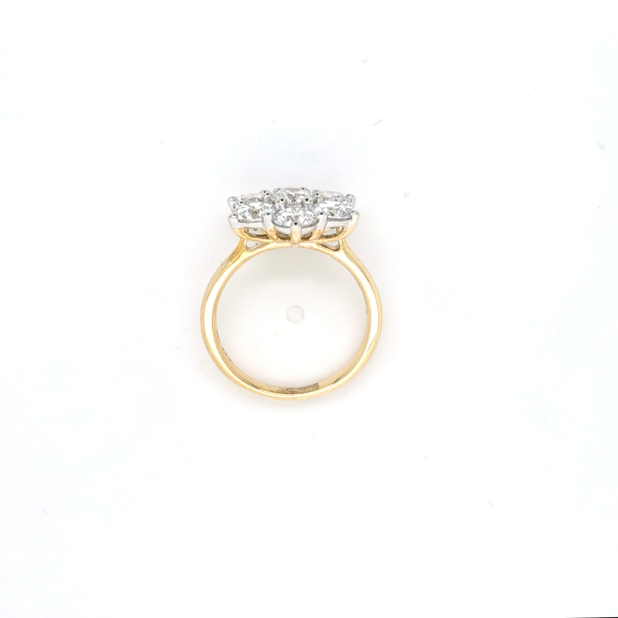 2.89ct LAB Diamond Cluster Ring set in 9ct Gold