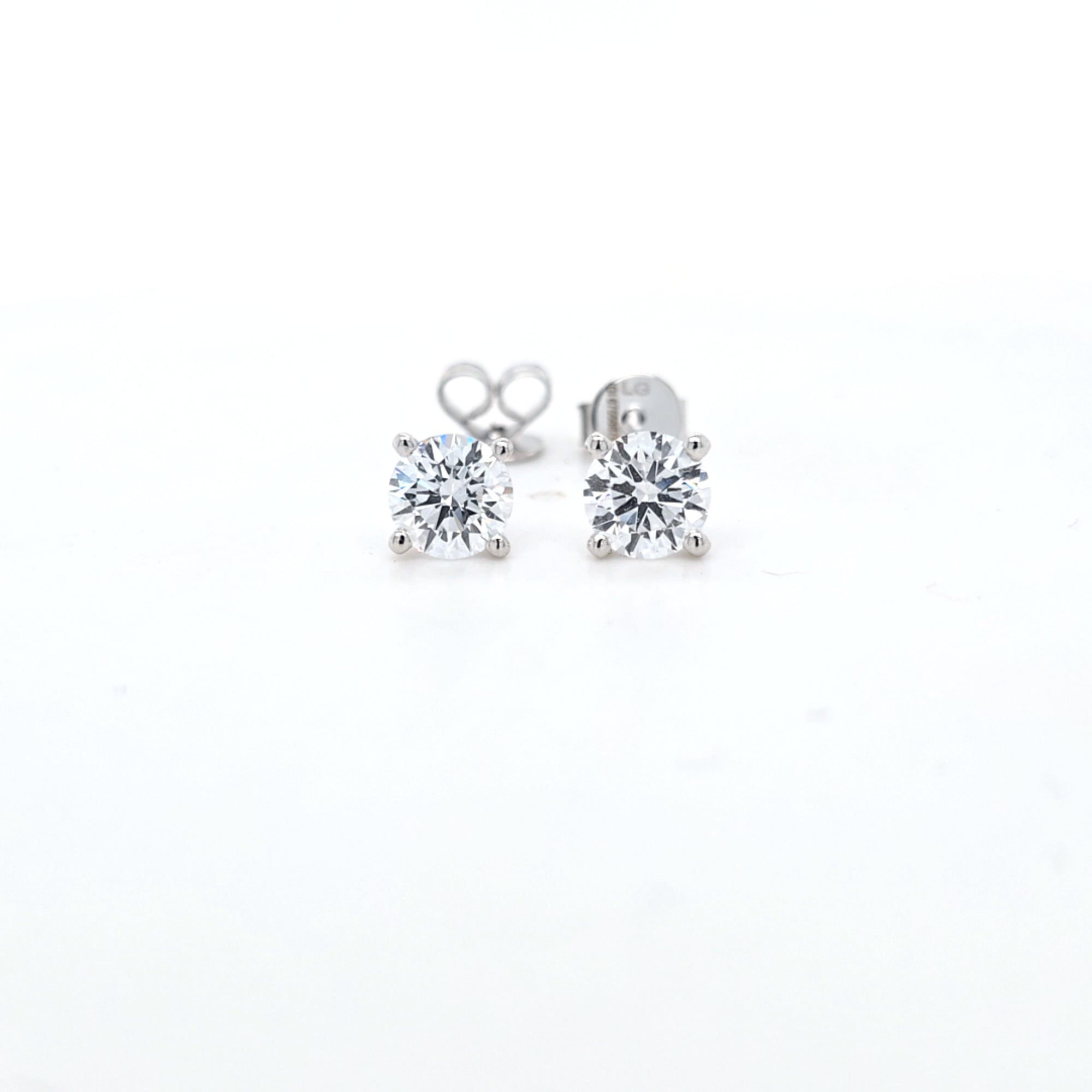2.18ct F/VS LAB Diamond Stud Earrings Set In White Gold