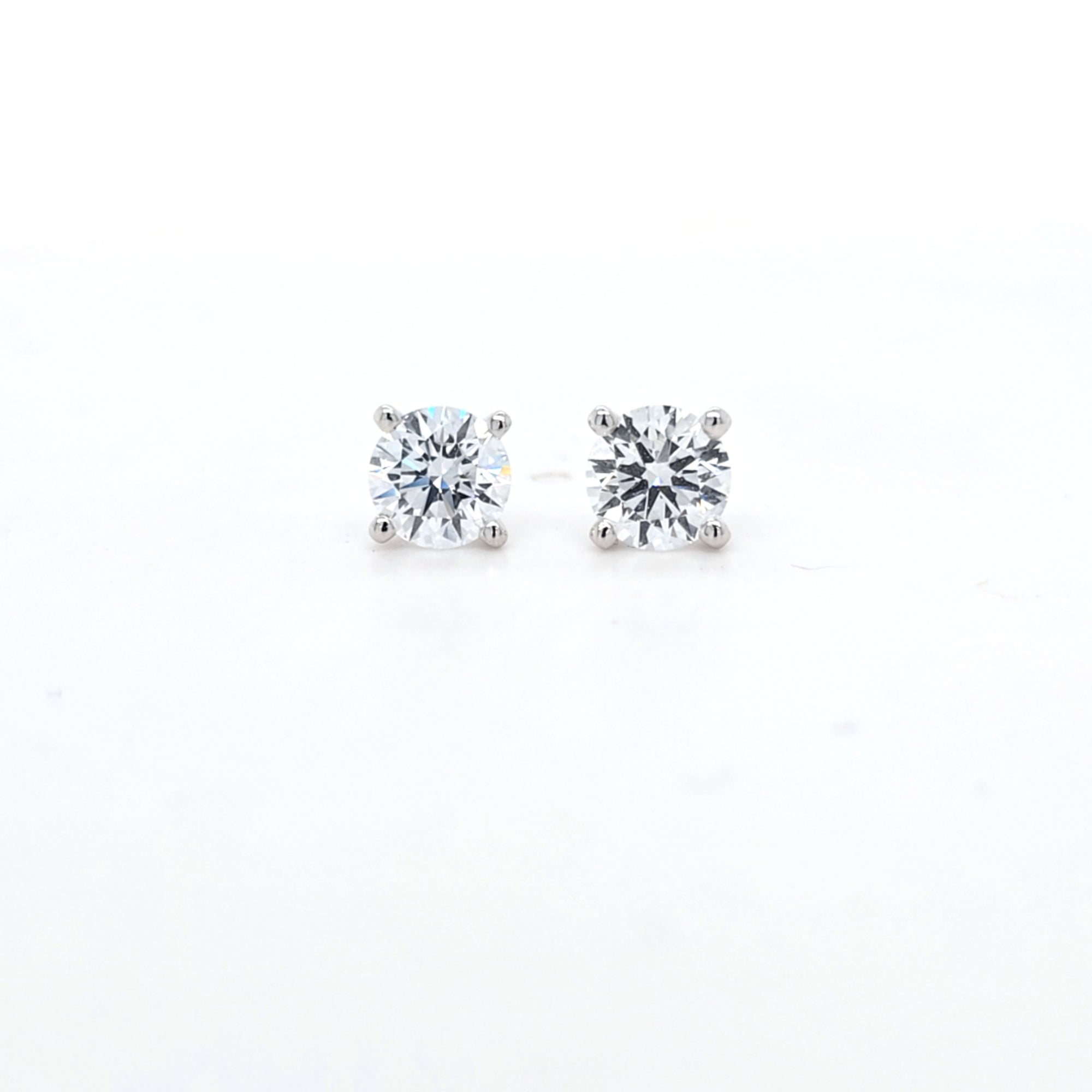 2.18ct F/VS LAB Diamond Stud Earrings Set In White Gold