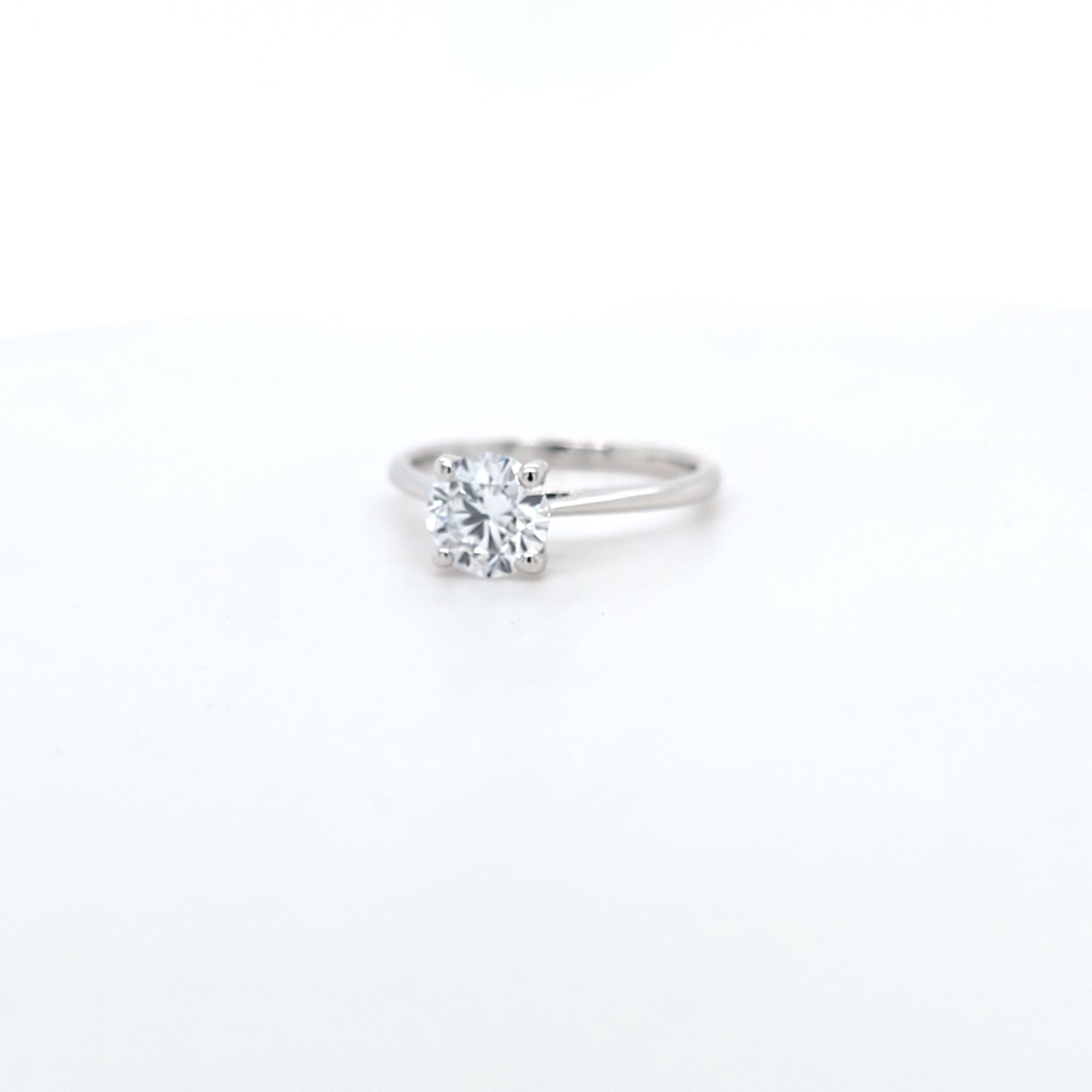 1.02ct D/VS LAB Diamond Solitaire set in White Gold