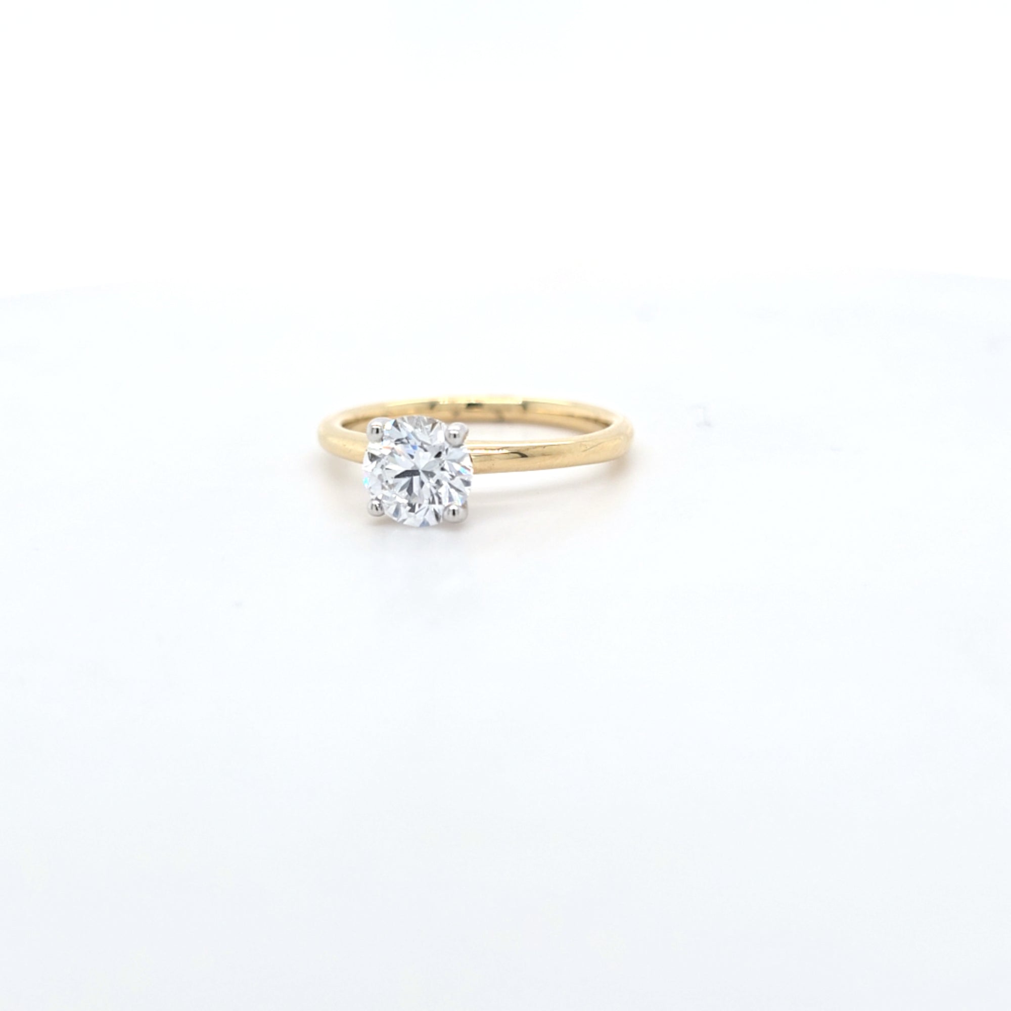 1.01ct D/VS LAB Diamond Solitaire set in Yellow Gold