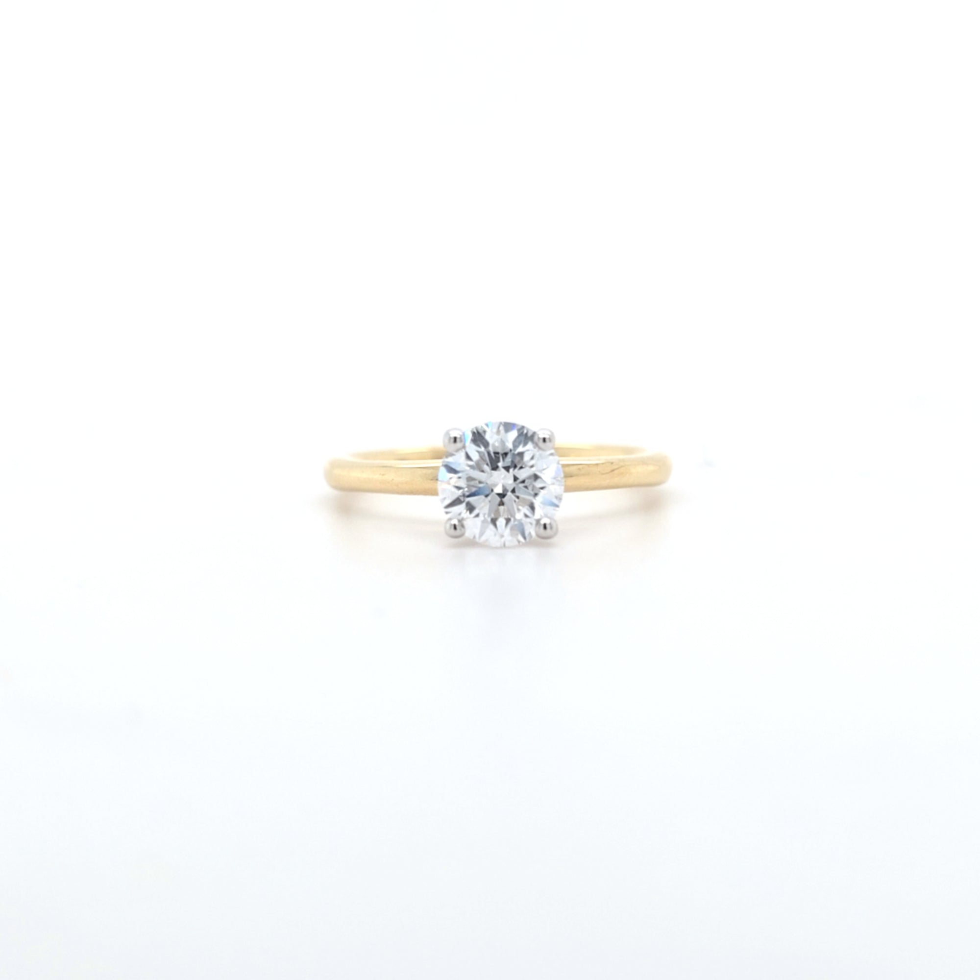1.01ct D/VS LAB Diamond Solitaire set in Yellow Gold