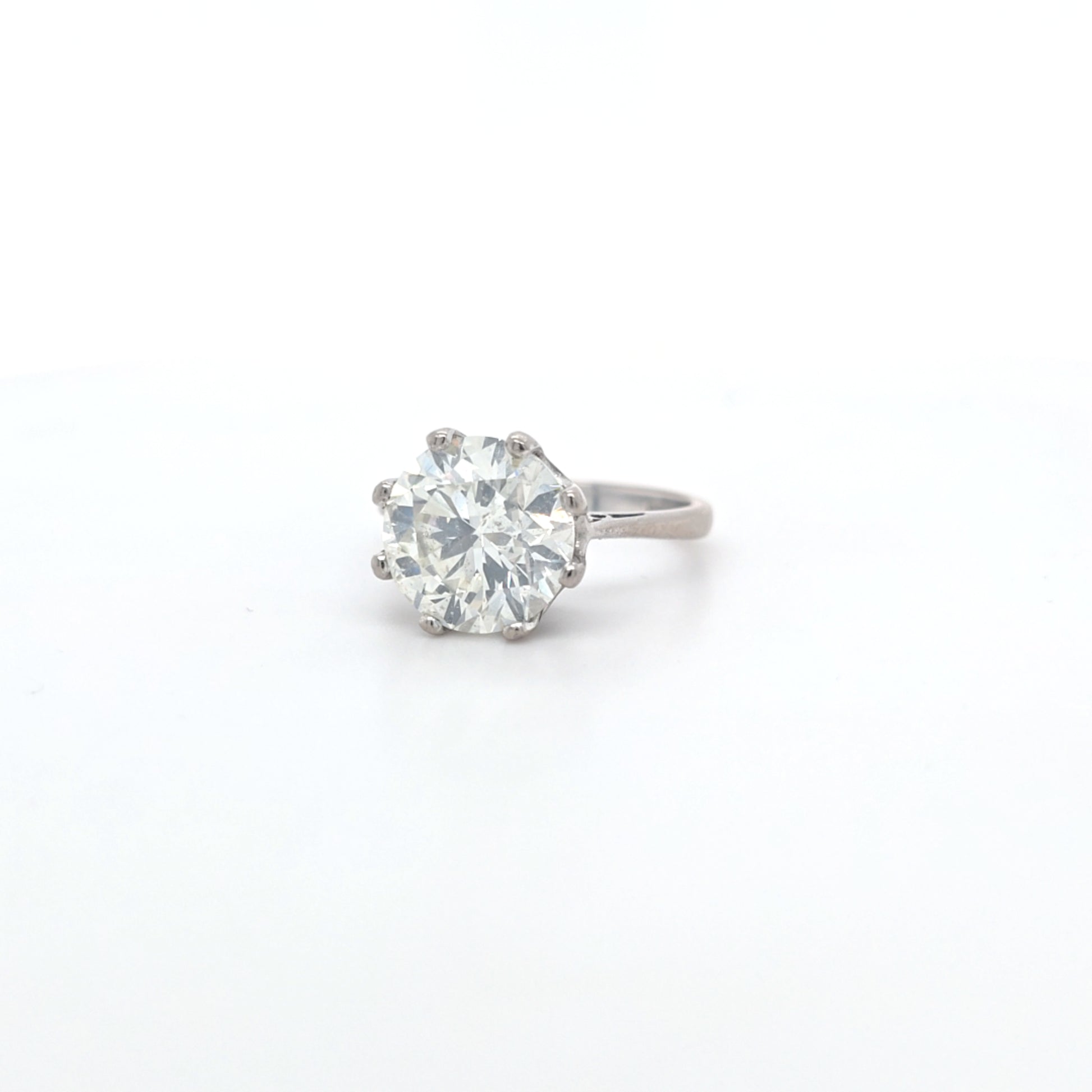 IGI 4.01ct J/SI2 Diamond Solitaire set in 18ct White Gold