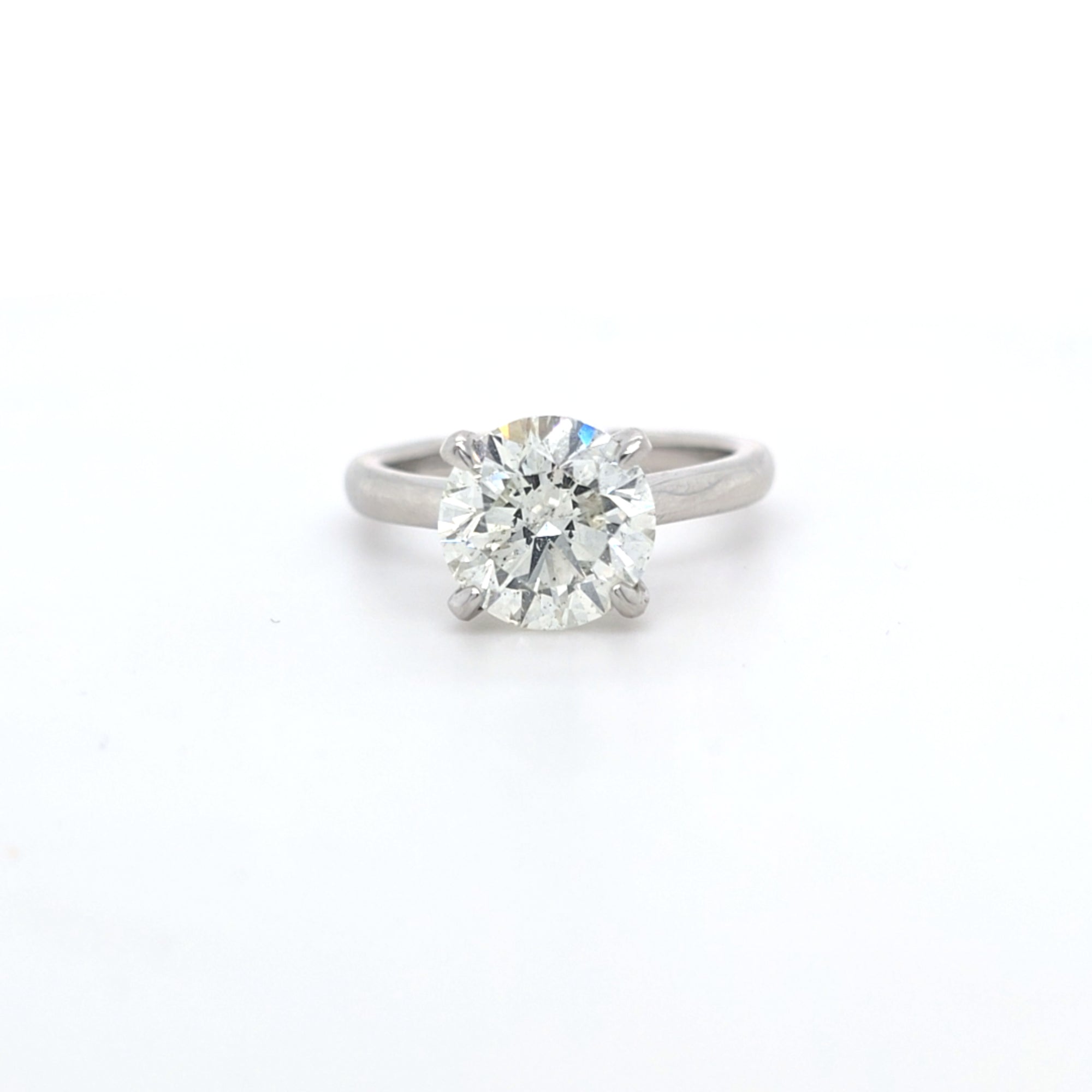 GIA 3.00ct L/I1 Round Brilliant Cut Diamond Solitaire set in Platinum