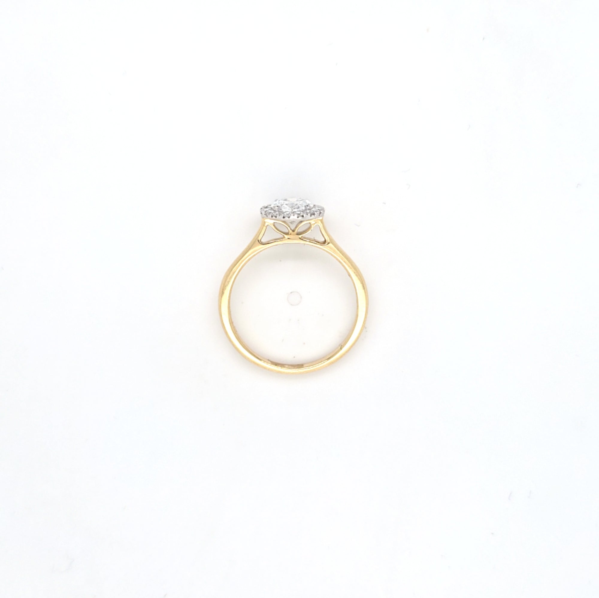 1.21ct D/VS1 LAB Diamond Halo Ring set in 9ct Yellow Gold