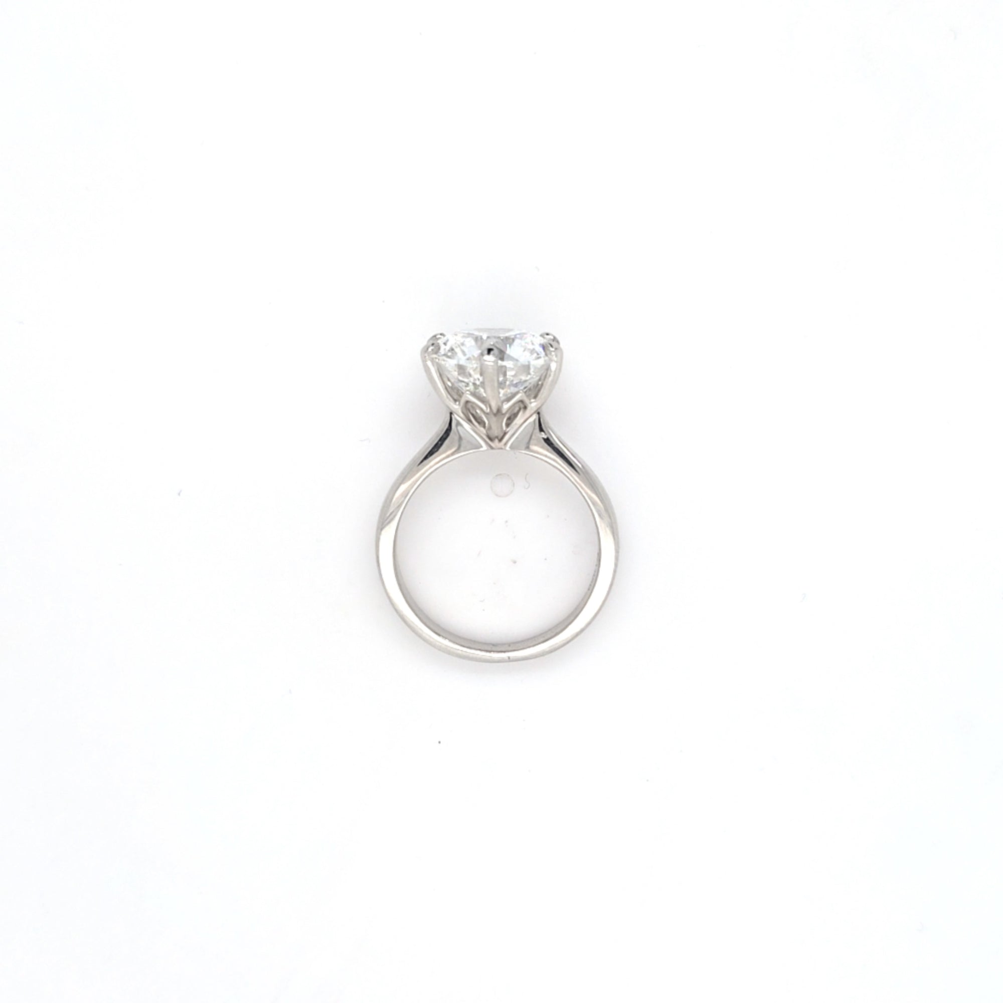 IGI 5.00ct E/VS2 LAB Diamond Solitaire set in Platinum
