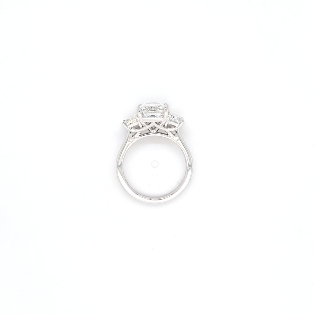 IGI 4.05ct D/VS1 Emerald Cut LAB Diamond Solitaire Ring with Trapezoid Side Stones Set in Platinum