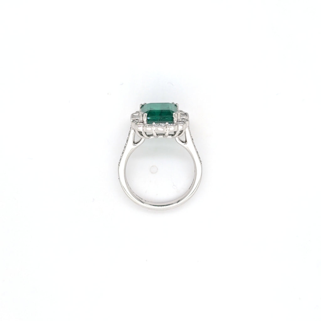 3.86ct Emerald and Diamond Cluster Ring with Diamond Shoulders Set in Platinum
