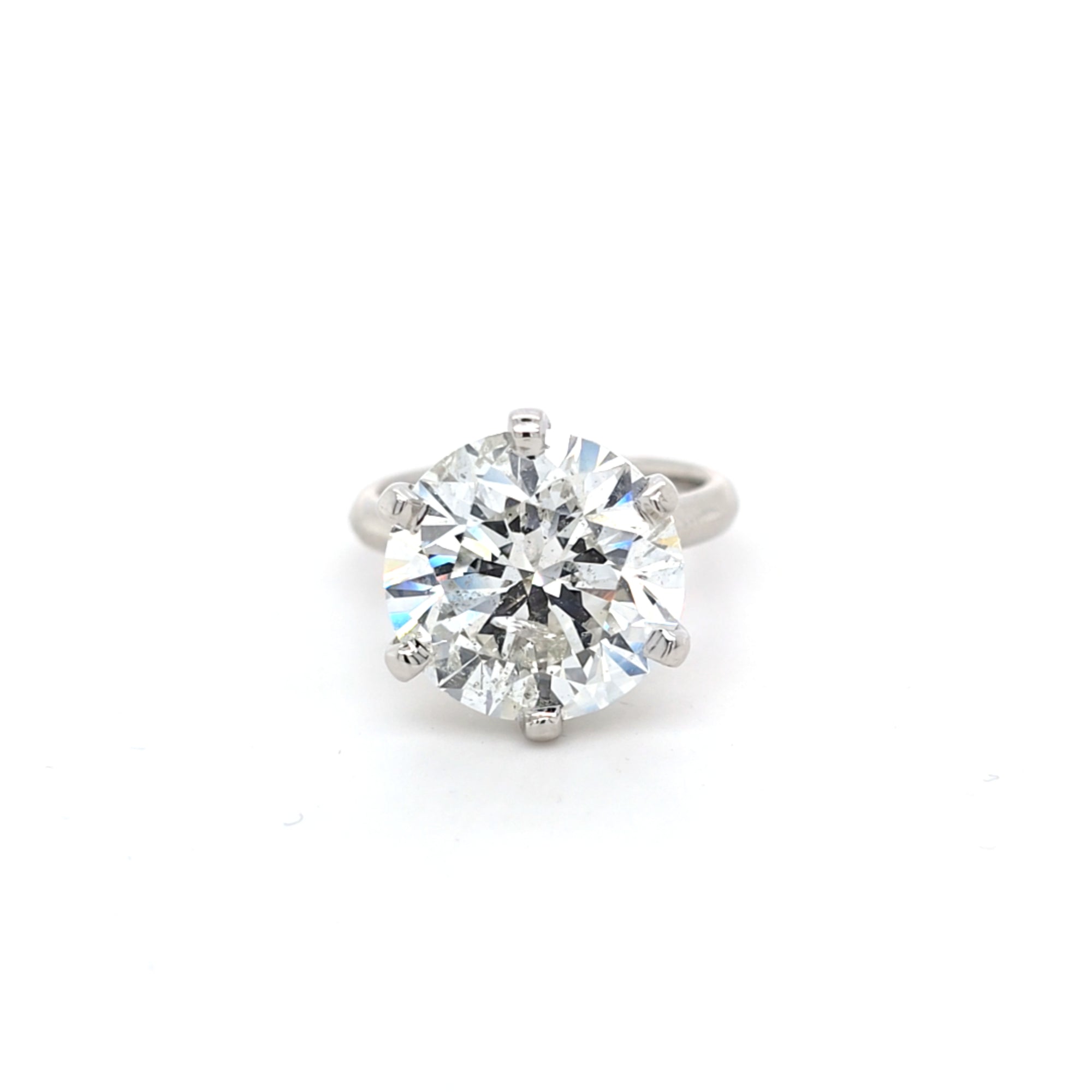 10.02ct Round Brilliant Cut Diamond Solitaire Set in Platinum
