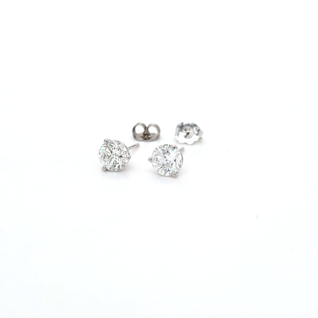 2.06ct H/SI Diamond Stud Earrings Set In White Gold