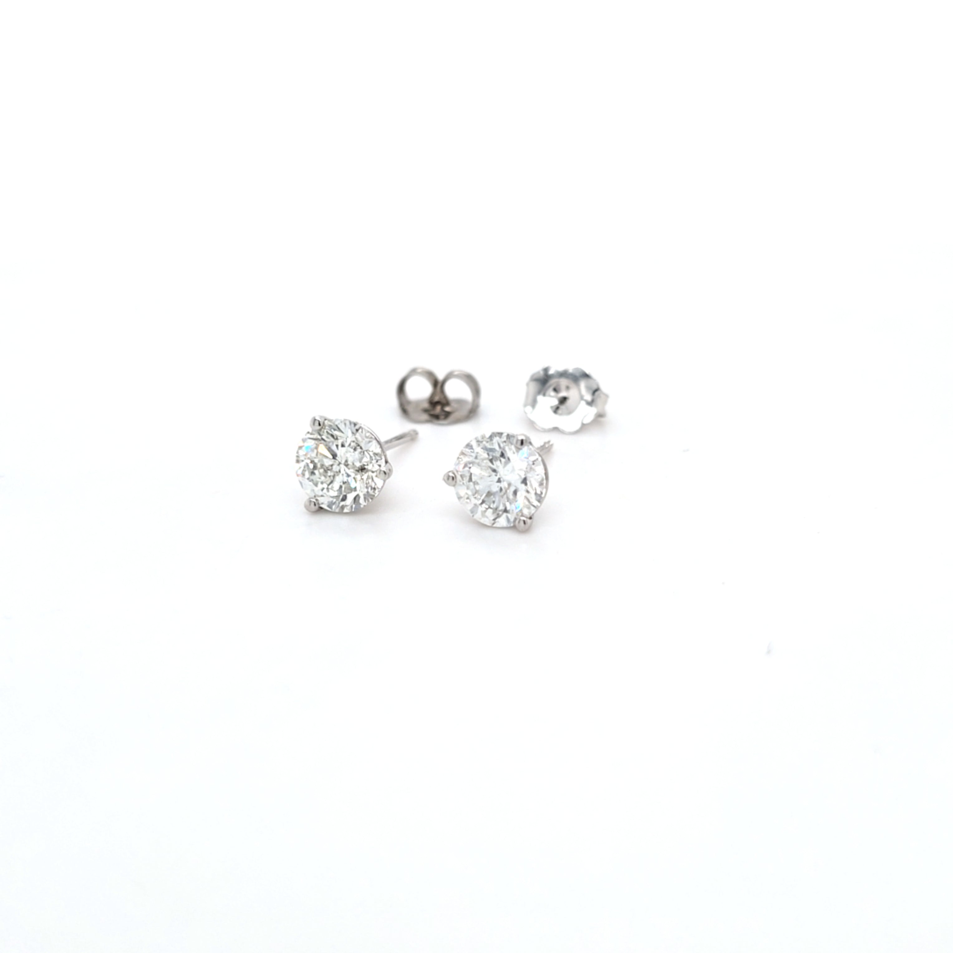 2.06ct H/SI Diamond Stud Earrings Set In White Gold - Montpellier Jewellers