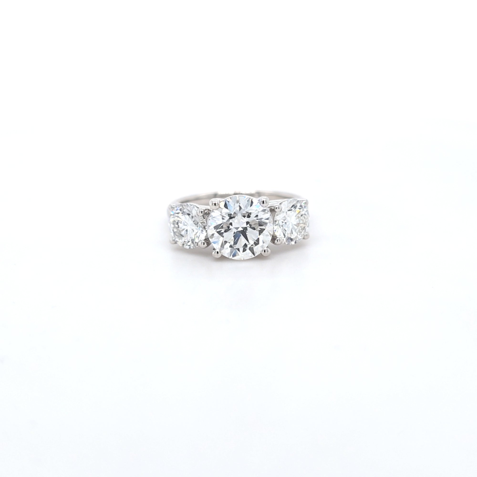 3.54ct F/VS1 Round Brilliant Cut LAB Diamond Solitaire 3 Stone Ring Set in White Gold