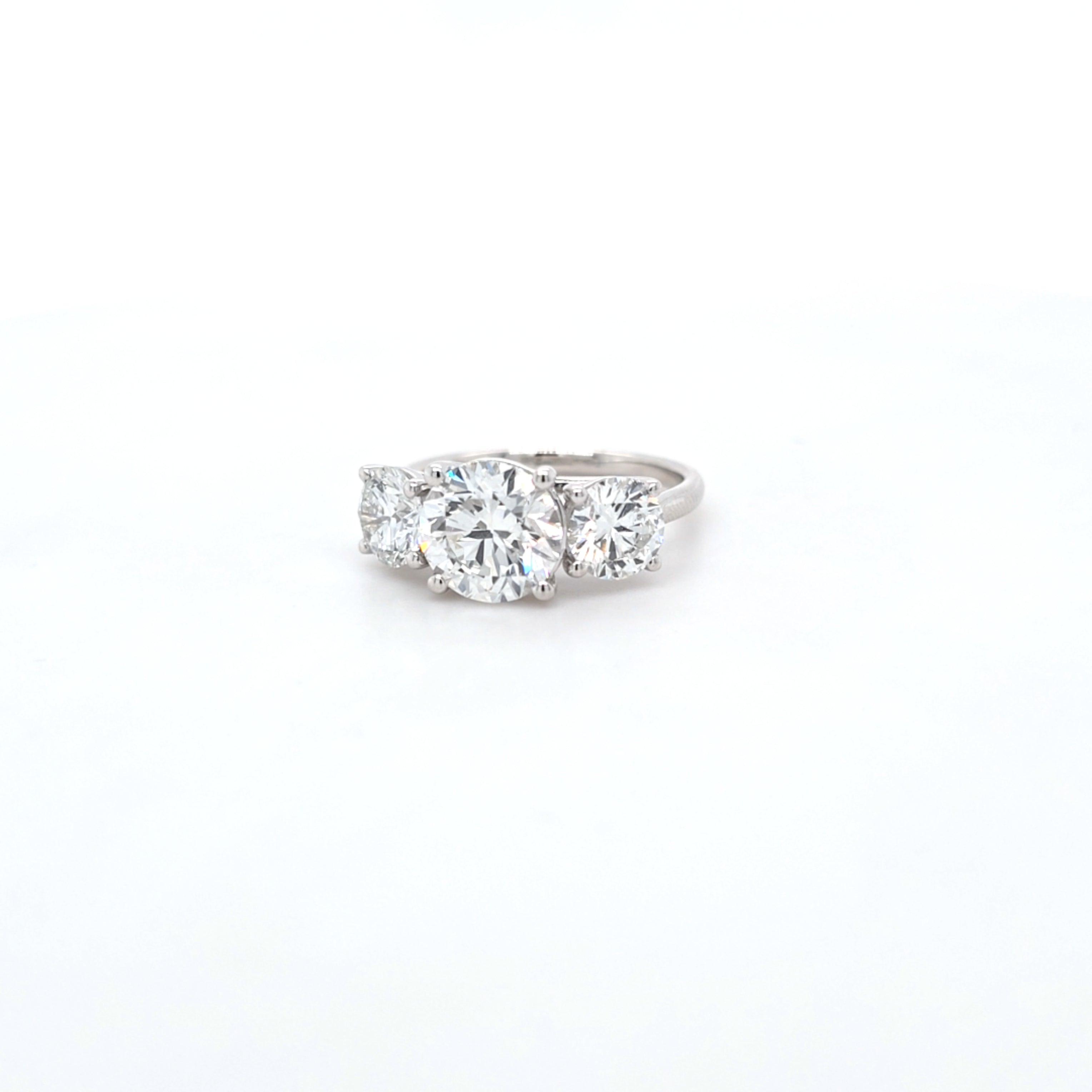 3.54ct F/VS1 Round Brilliant Cut LAB Diamond 3 Stone Ring Set in White Gold - Montpellier Jewellers